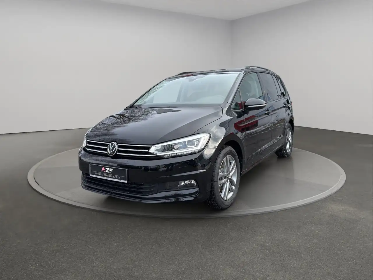 Volkswagen Touran Comfortline 1.5 TSI DSG AHK+ACC+IQ.LIGHT 2