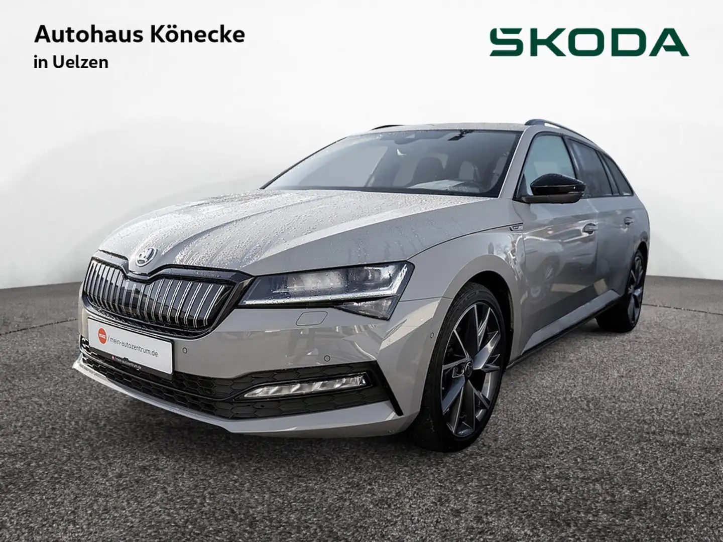 Skoda Superb Combi 1.4 TSI iV Sportline DSG ACC NAV Grau - 1