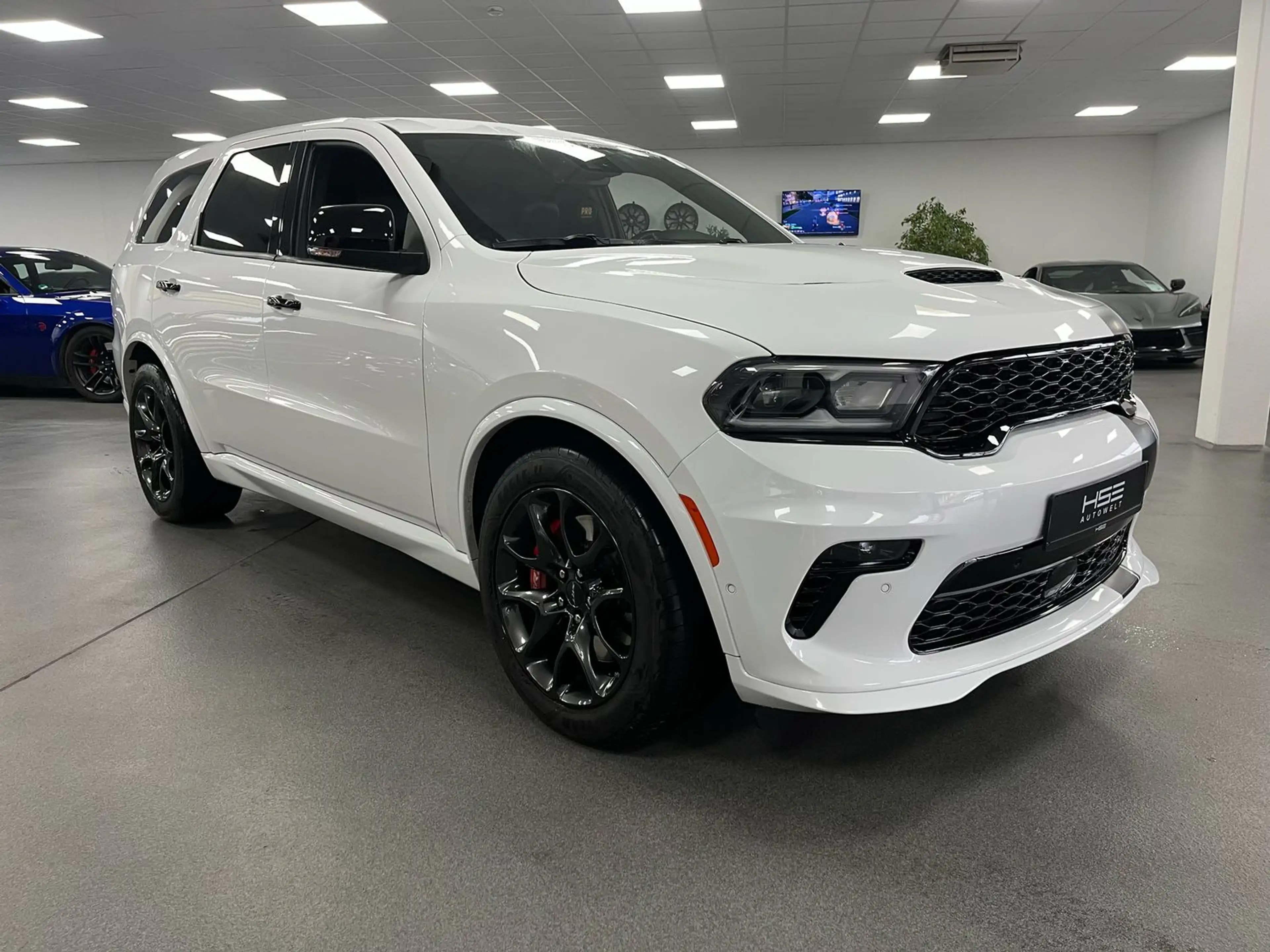 Dodge Durango SRT 6,4l V8 *ACC/NAVI/ SZH / SZ-BELÜFT* — photo 5