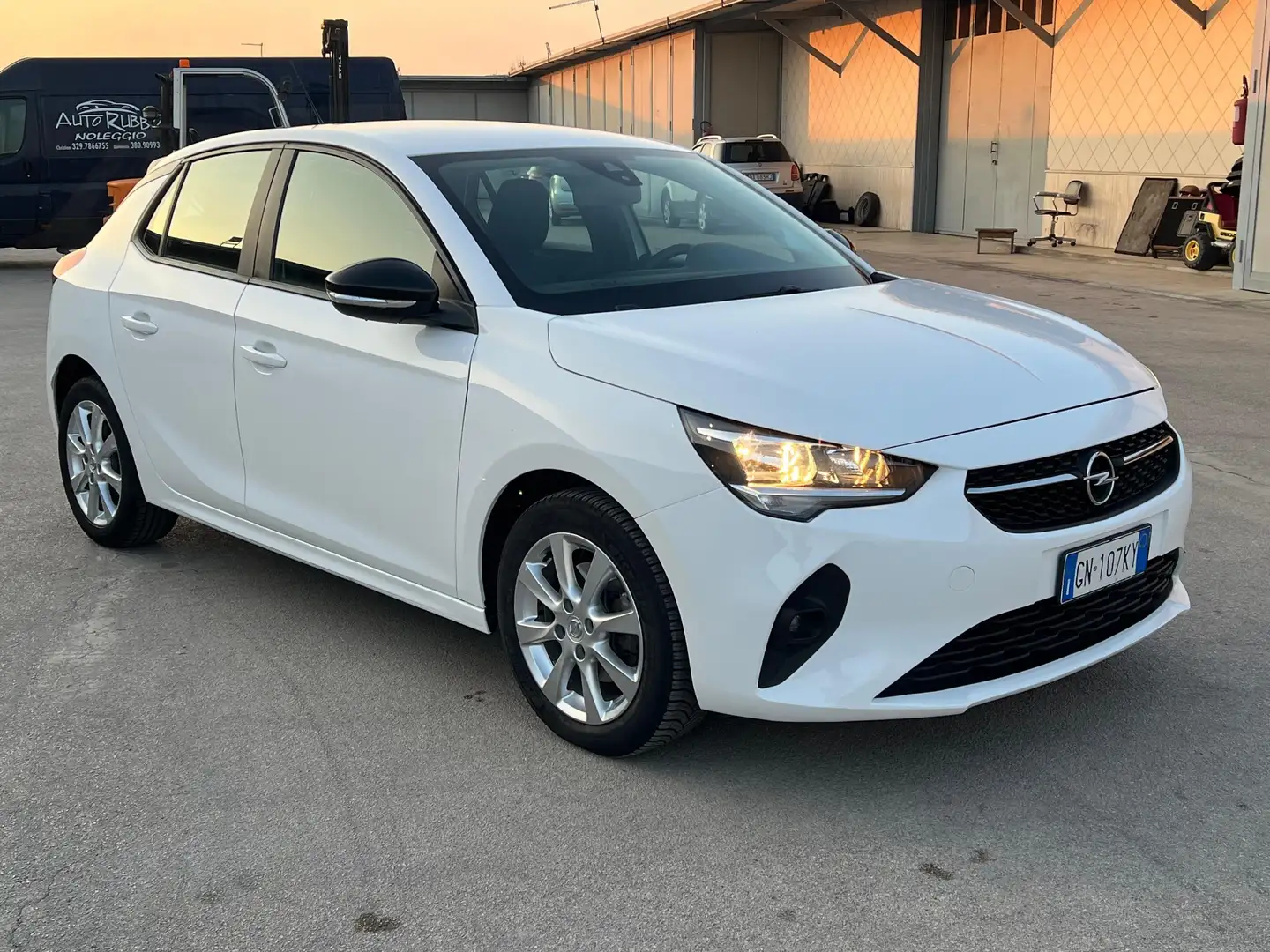 Opel Corsa 1.5 Edition s&s 100cv - 1