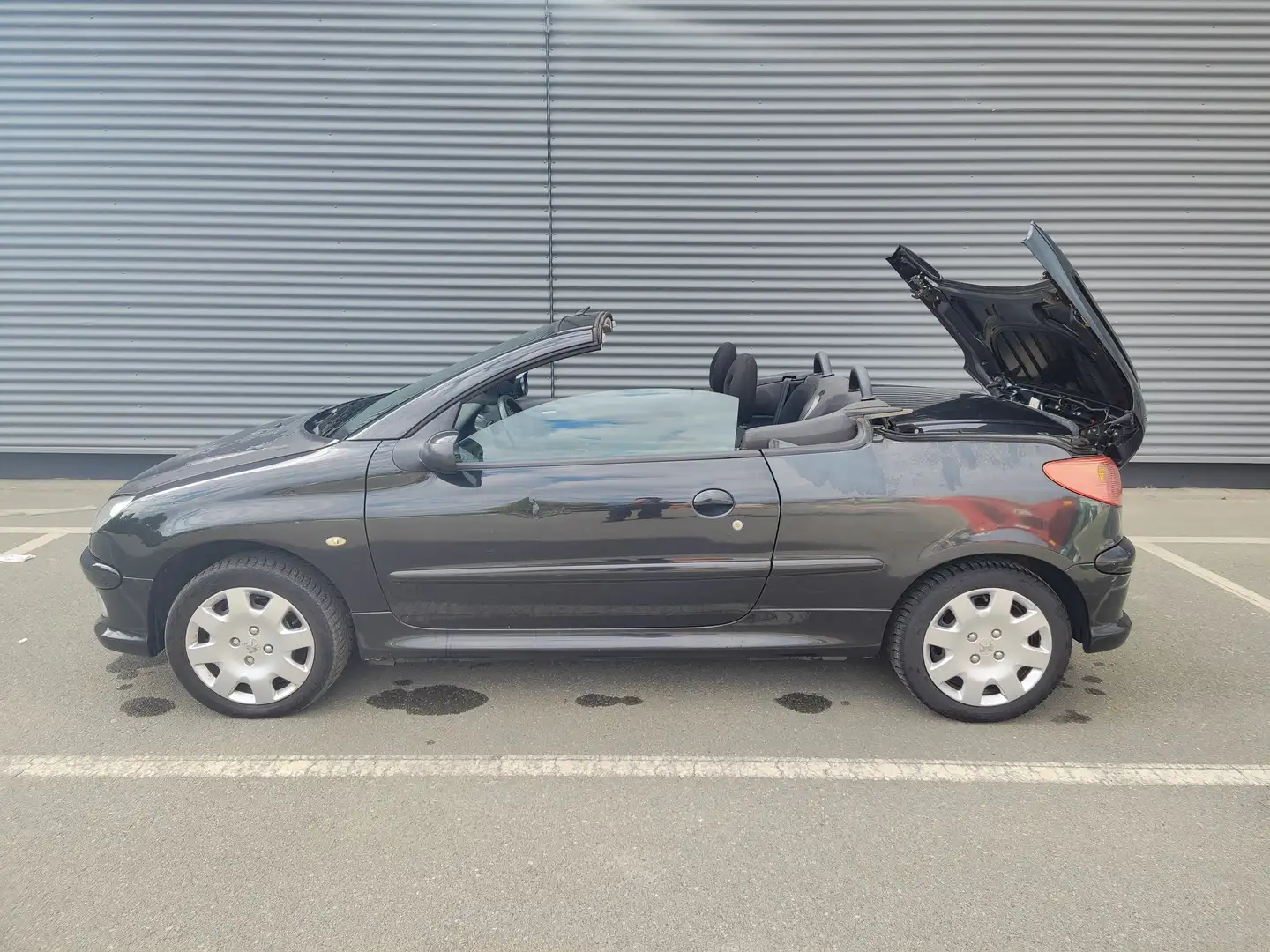 Peugeot 206 CC Cabrio 1.6i Filou  TÜV=KEIN Black - 1