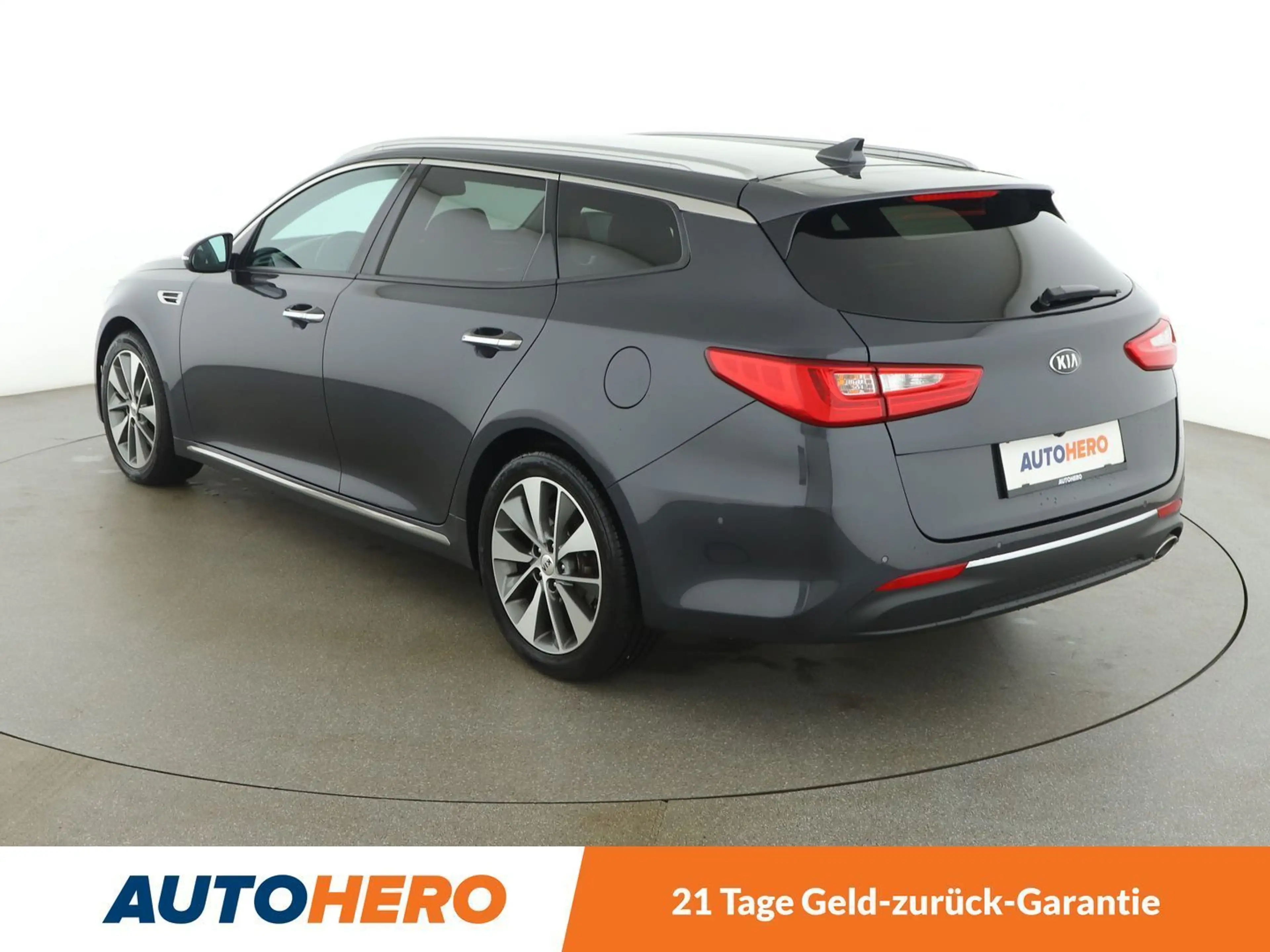 Kia Optima 1.7 CRDi Platin — photo 4