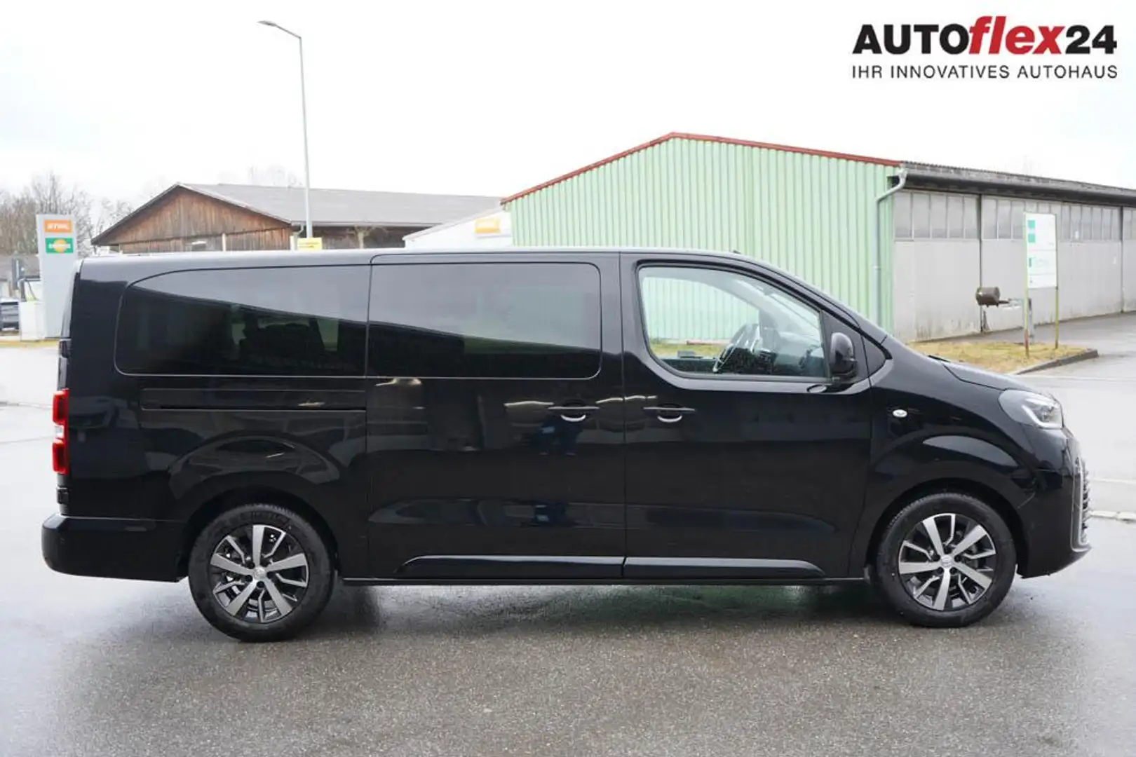 Toyota Proace Verso 2,0 AT Long Business - LAGER 130 kW (177 ... Schwarz - 2