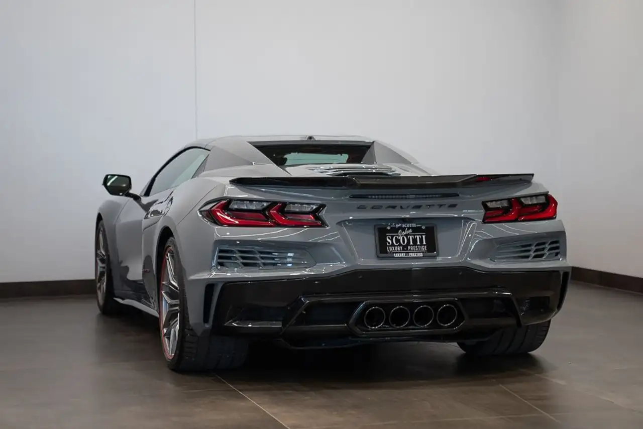 Chevrolet Corvette photo Chevrolet Corvette