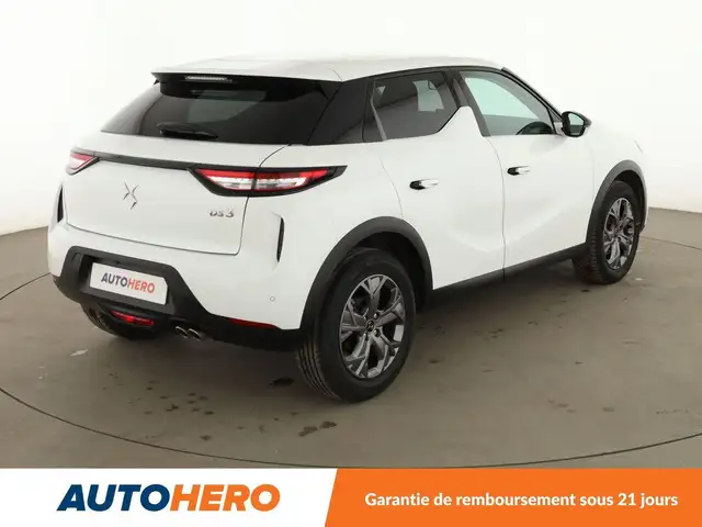 DS Automobiles DS 3 Crossback view 6