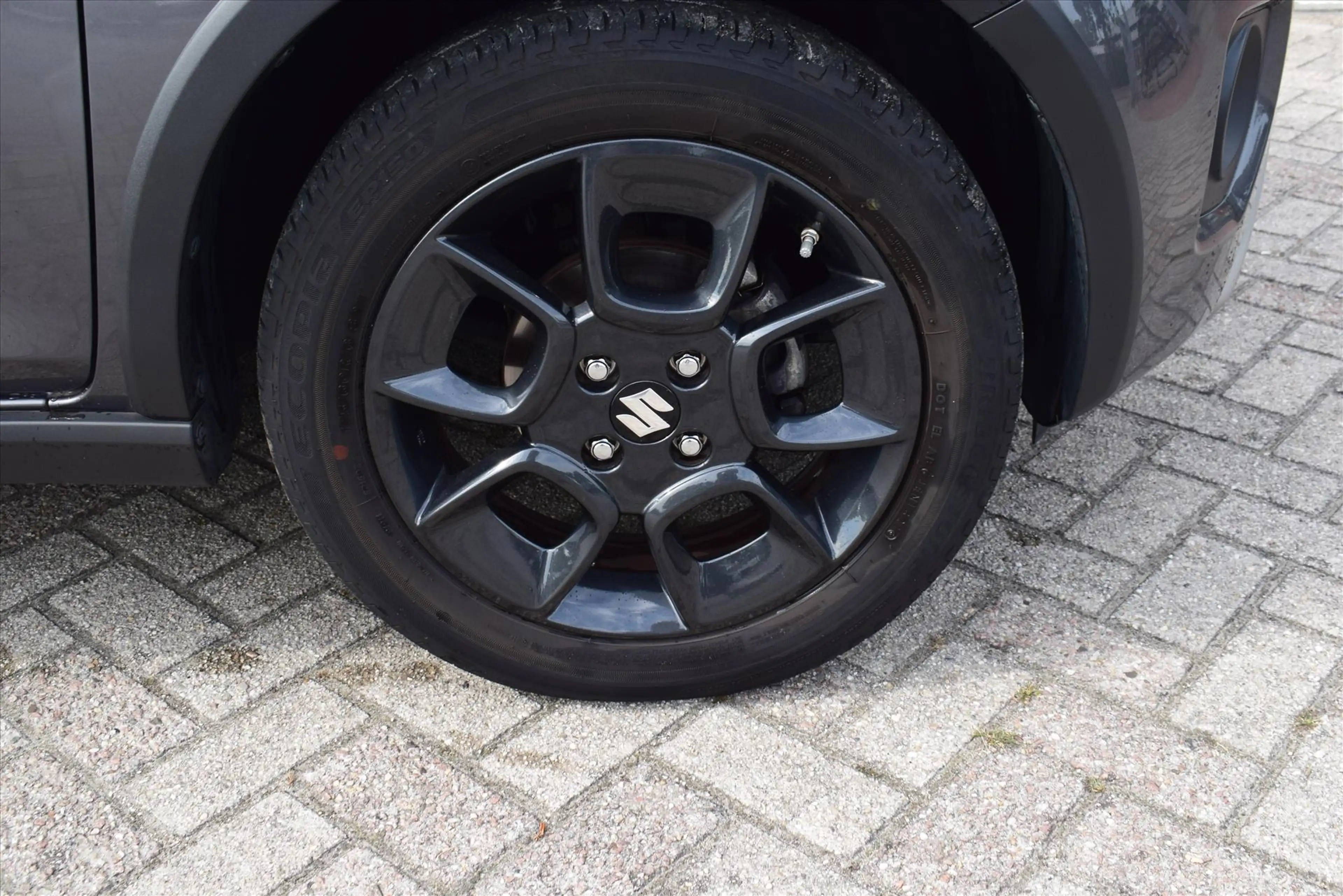 Suzuki Ignis 1.2 Smart Hybrid 83pk CVT Select — photo 12