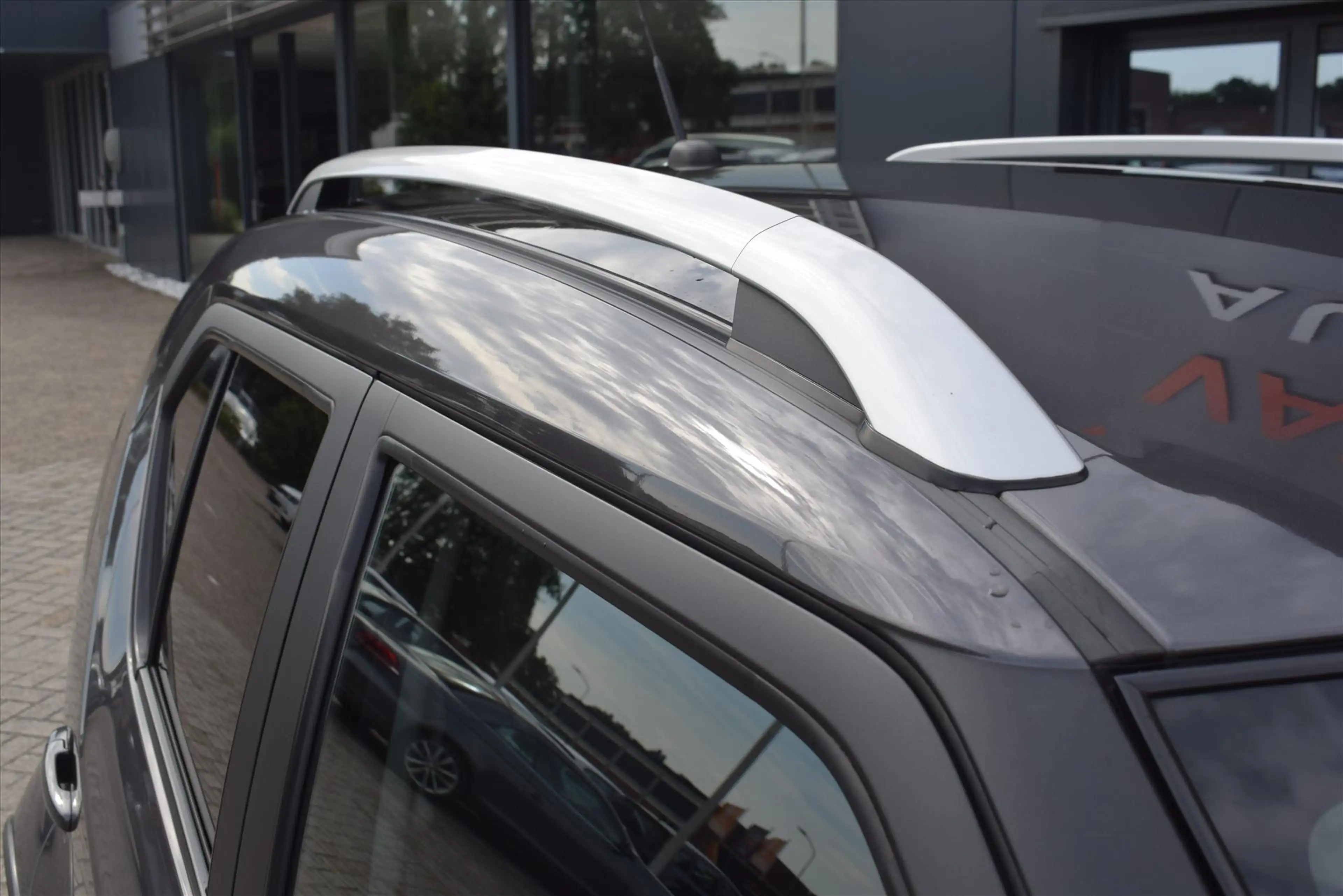 Suzuki Ignis 1.2 Smart Hybrid 83pk CVT Select — photo 14