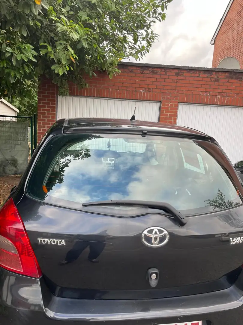Toyota Yaris 1.4 - 90 D-4D Sol - 1