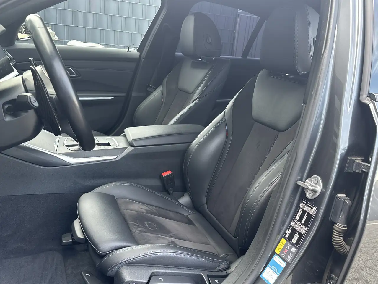 BMW 330 Limousine M-Sport NAV+LED+TEMPOMAT+18ZO+PP 8