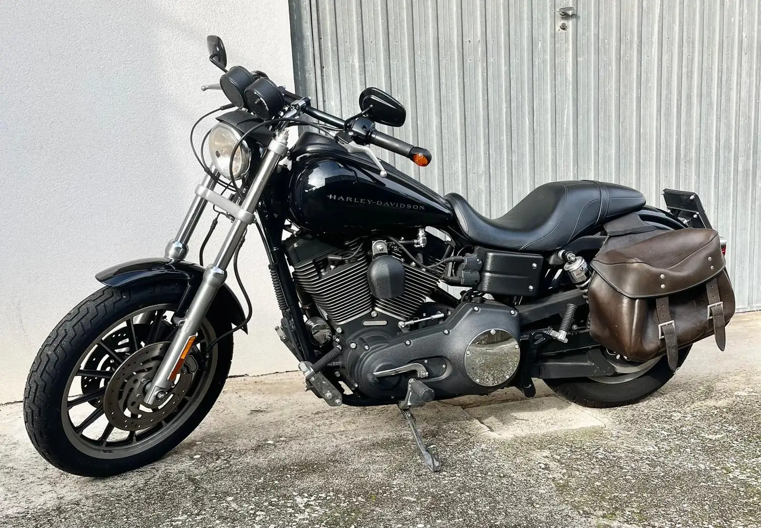 Harley-Davidson Dyna Super Glide FXDXI Negru - 2