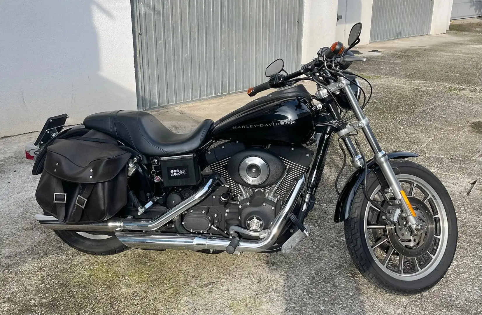 Harley-Davidson Dyna Super Glide FXDXI Negru - 1