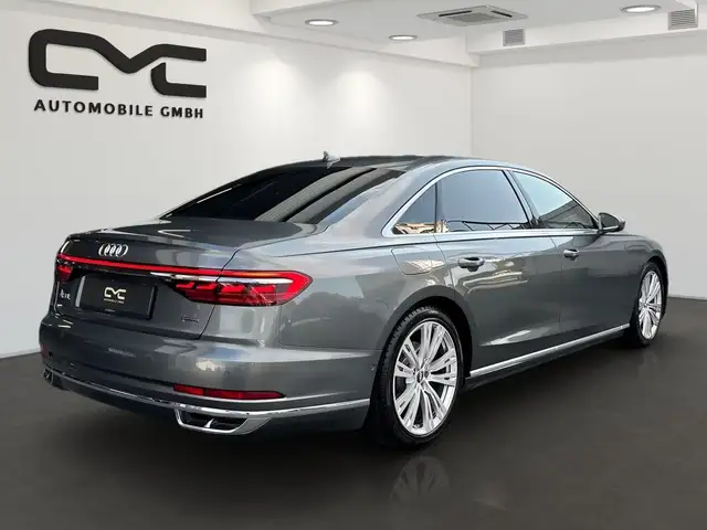 Audi A8 view 4