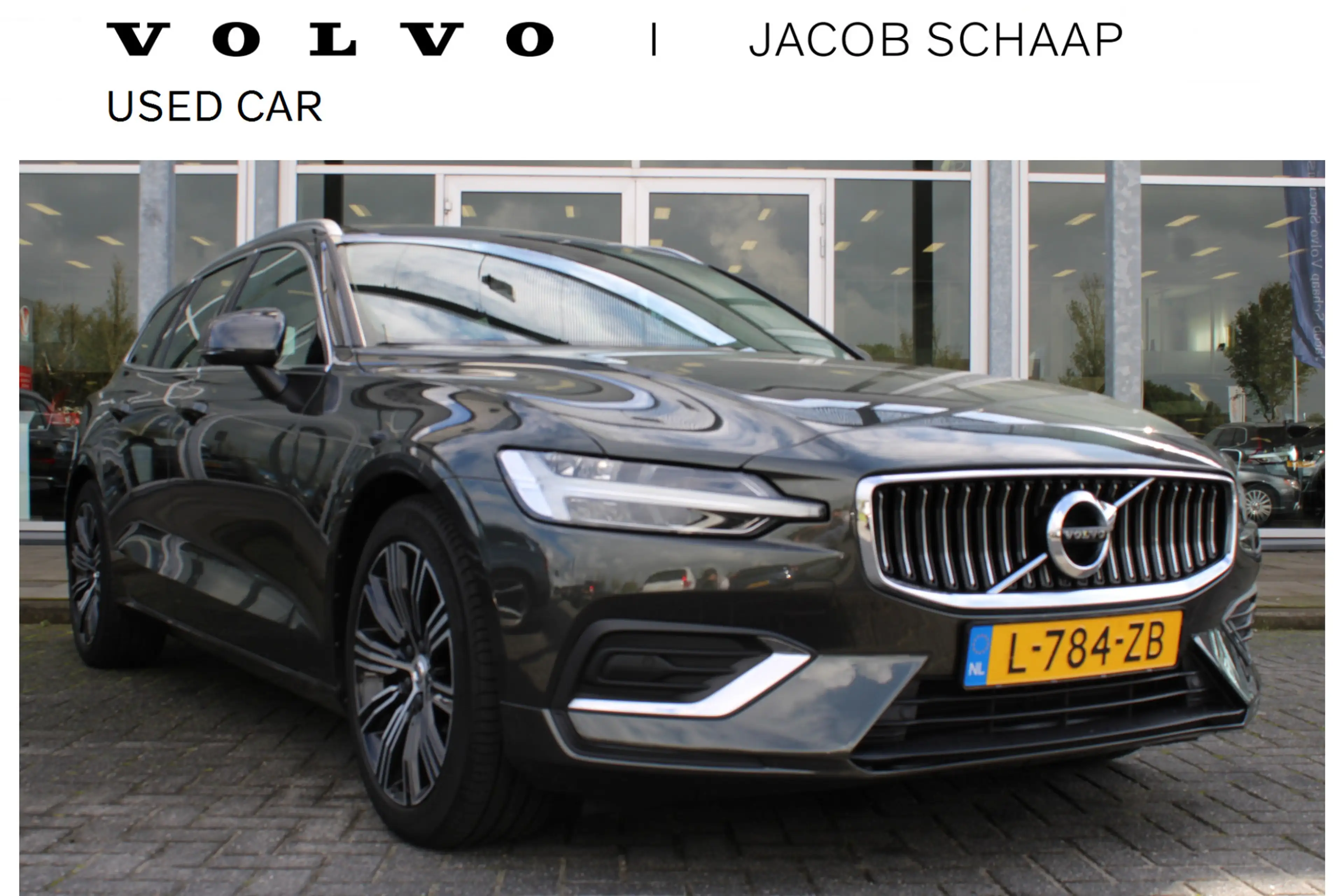 Volvo V60 B3 164PK Automaat Inscription | Org. NL | Trekhaak