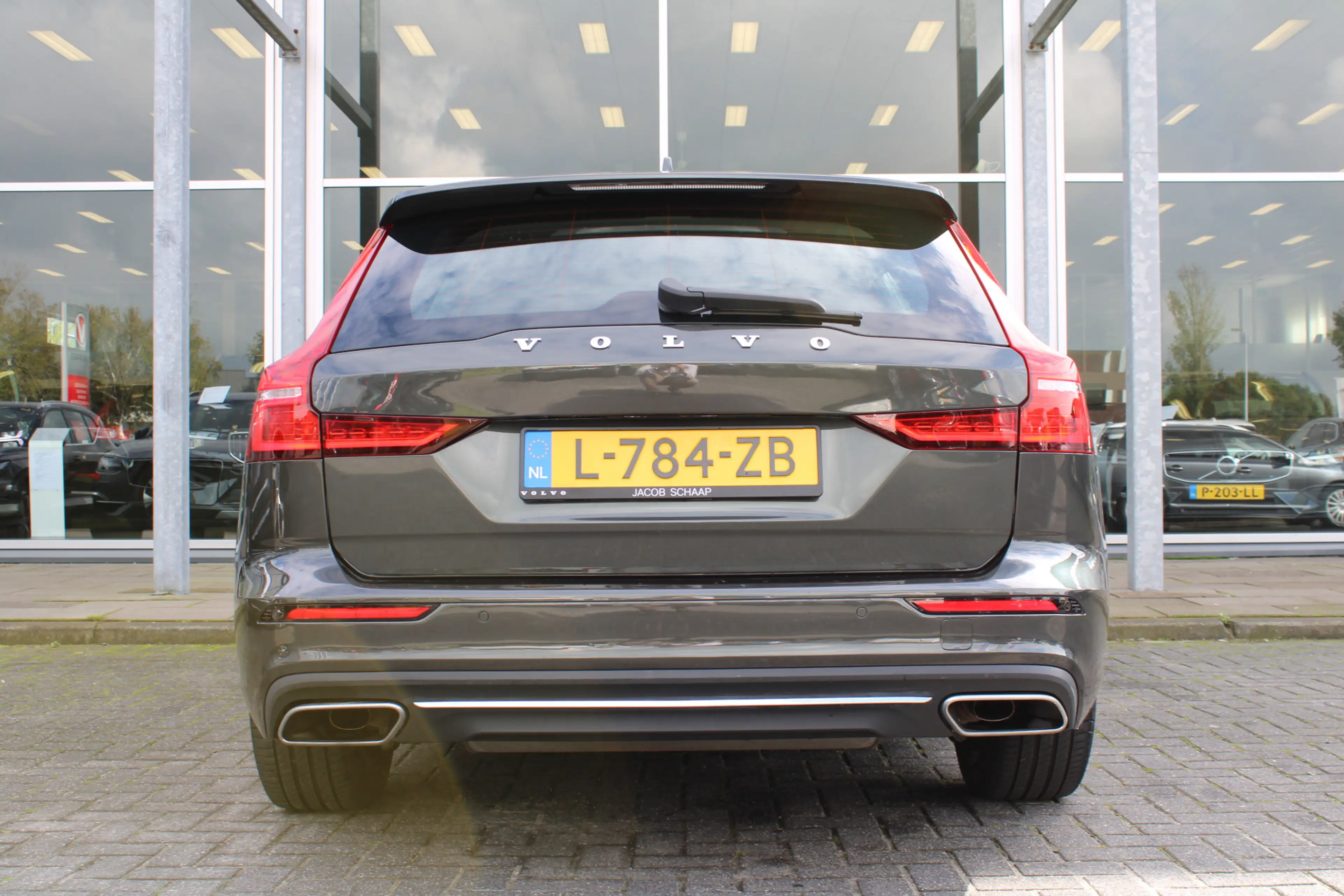 Volvo V60 B3 164PK Automaat Inscription | Org. NL | Trekhaak — photo 5