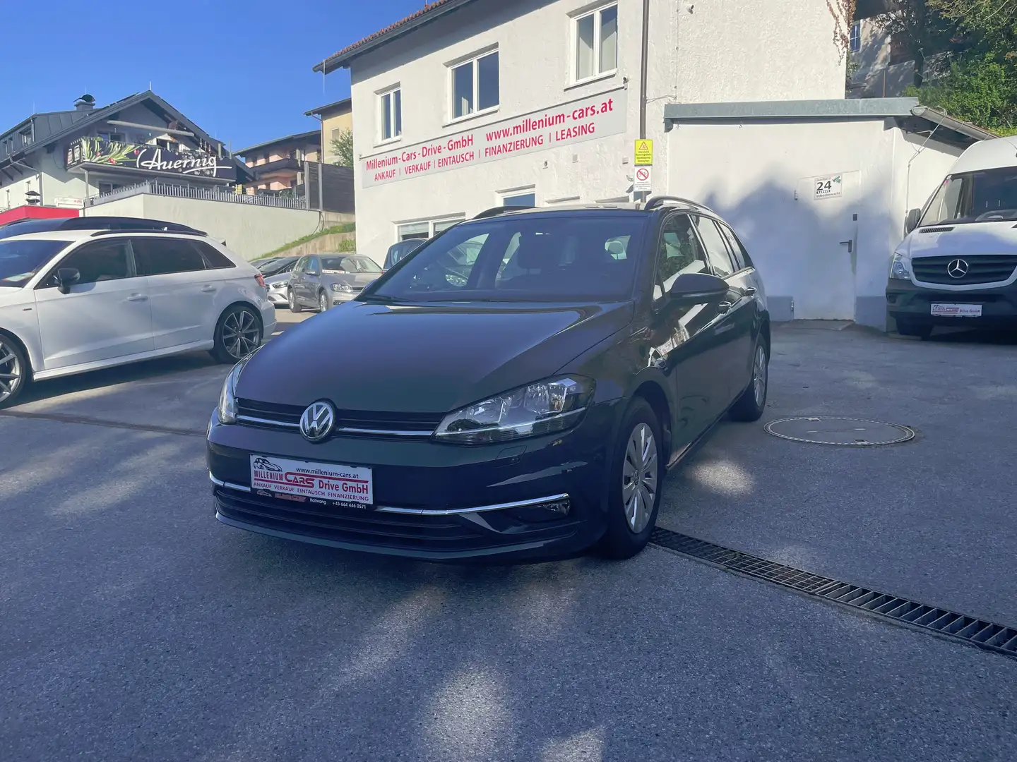 Volkswagen Golf Variant Start-Stopp bei Finanzierung Zinssatz fix 6,2% Grau - 1