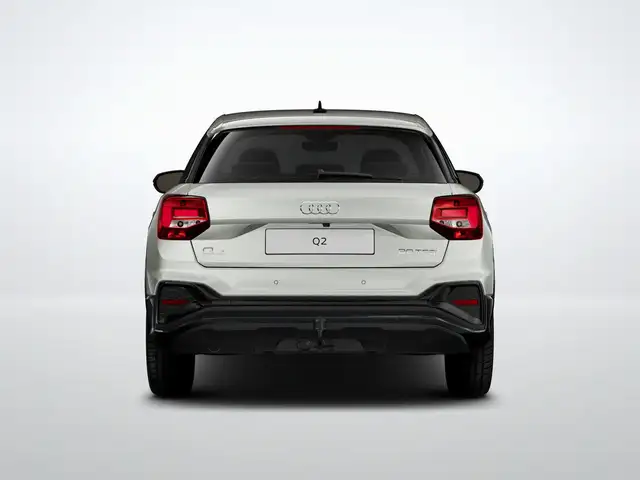 Audi Q2 view 4