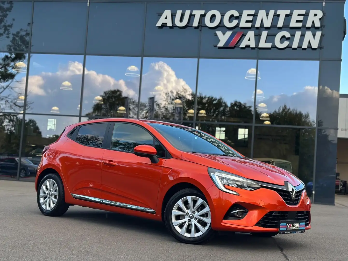 Renault Clio TCe 100 EDC Intens 2.HA/NAV/SHZ/PDC/LM/KLIM Orange - 1