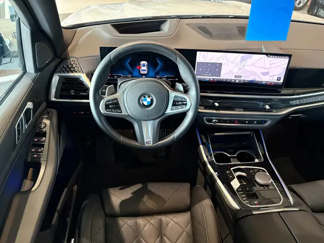 BMW X5 view 15