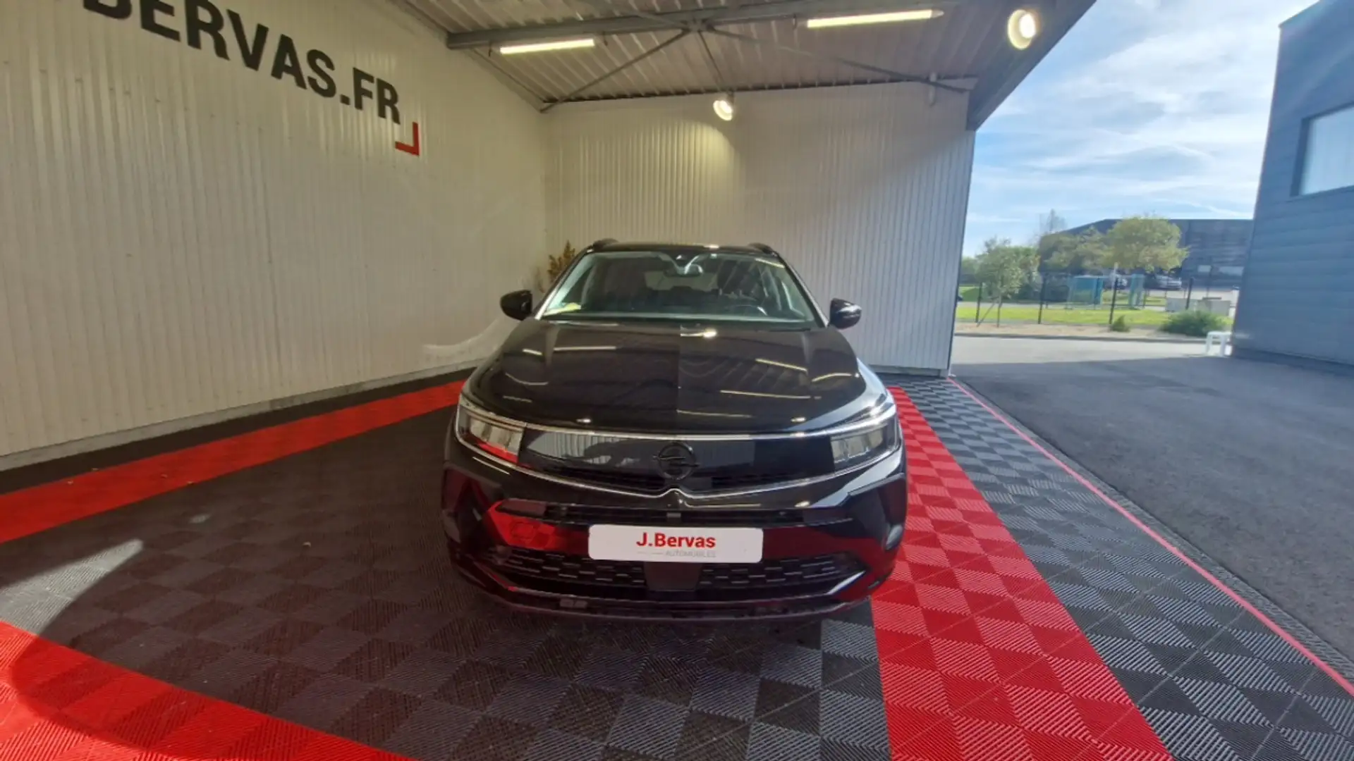 Opel Grandland 1.5 DIESEL 130 CH BVA8 GS LINE Noir - 2