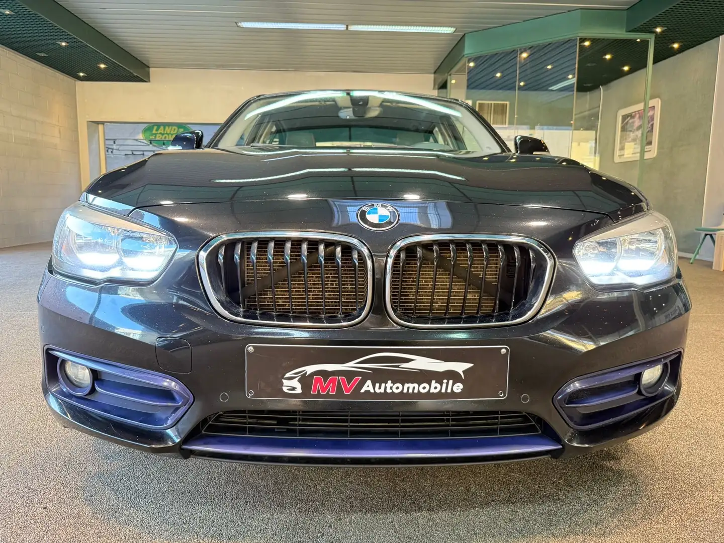 BMW 116 dA Sport * Euro 6b * Navi * Clim auto * Jante Noir - 2