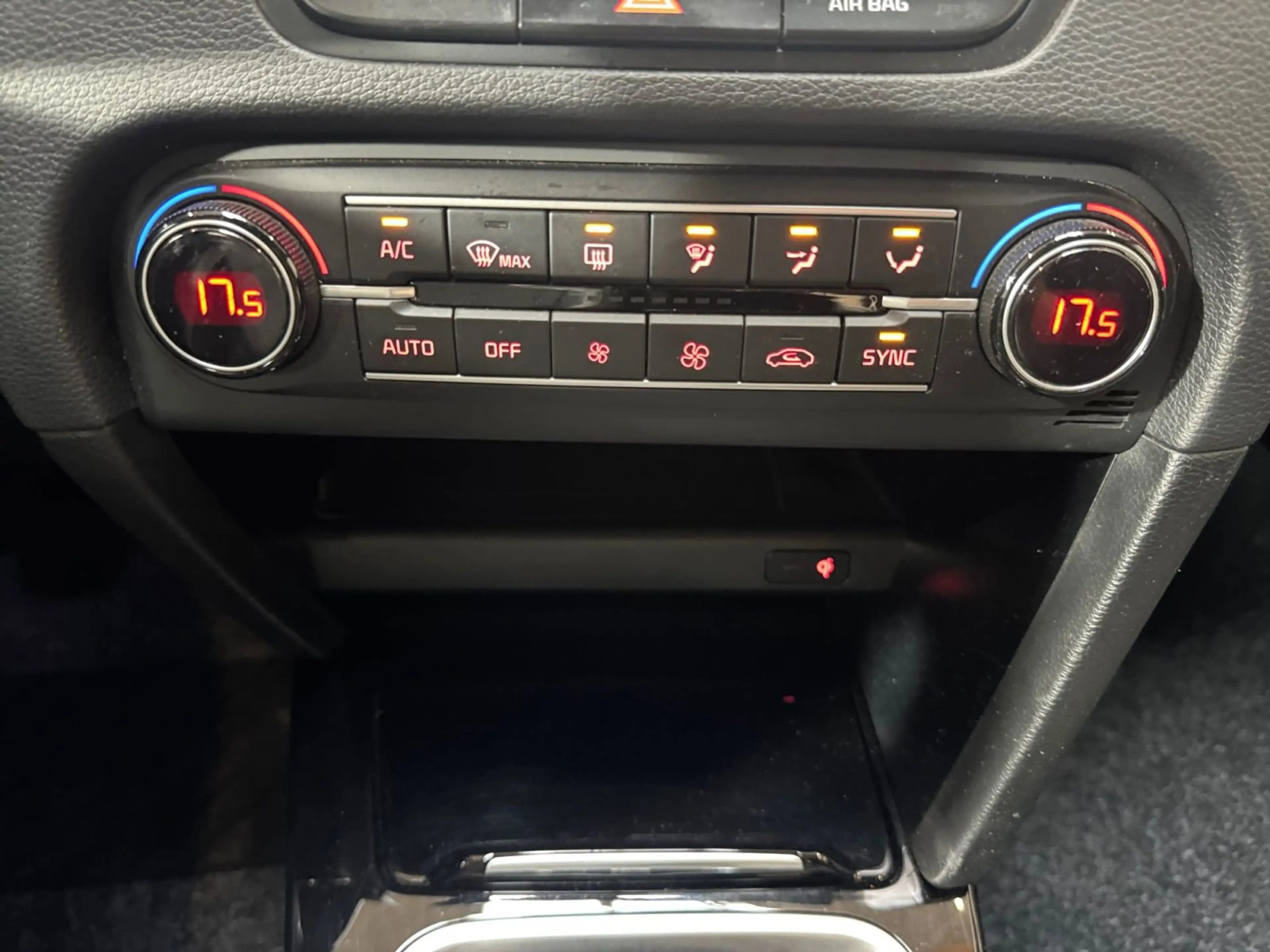 Kia XCeed Pulse 1.0T 120cv — photo 14