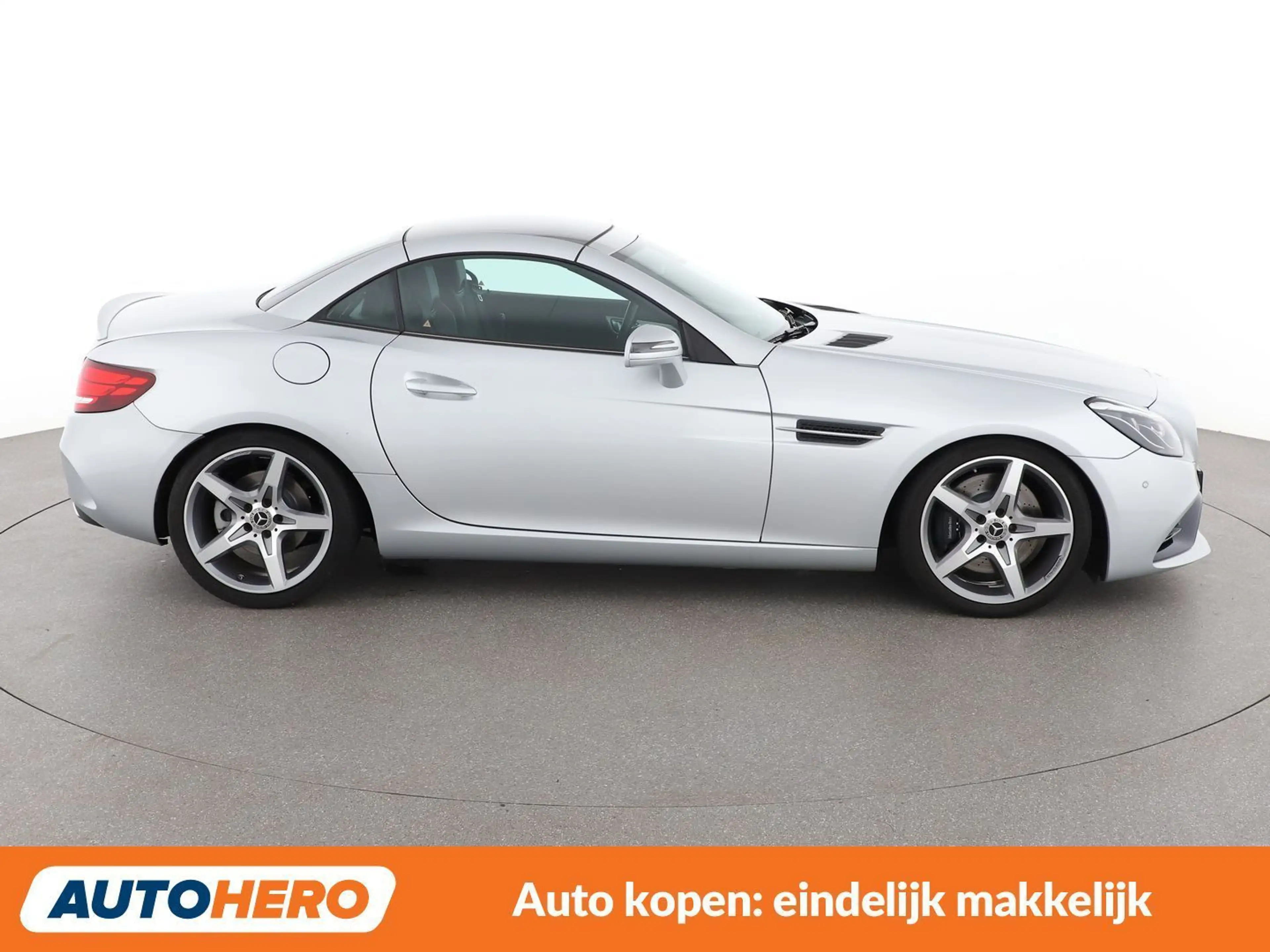 Mercedes-Benz SLC 300 SLC 300 AMG Line — photo 7