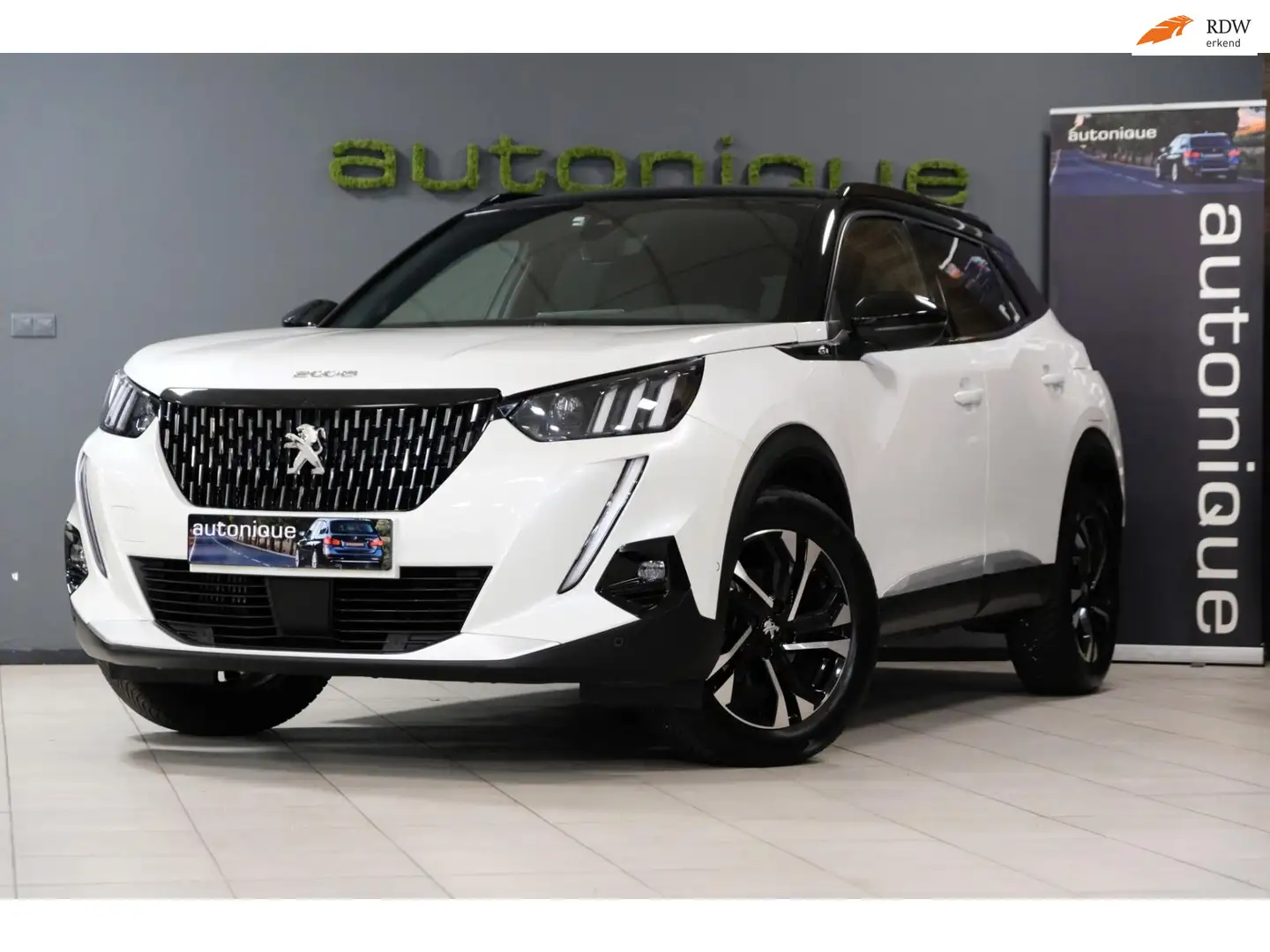 Peugeot 2008 1.2 PureTech GT *39.806km* |Nieuwstaat| Navi/Camer Weiß - 1