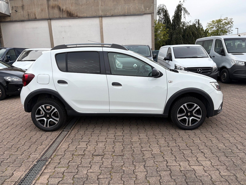 Dacia Sandero II Stepway Celebration*ERSTE HAND*KAMERA — photo 4