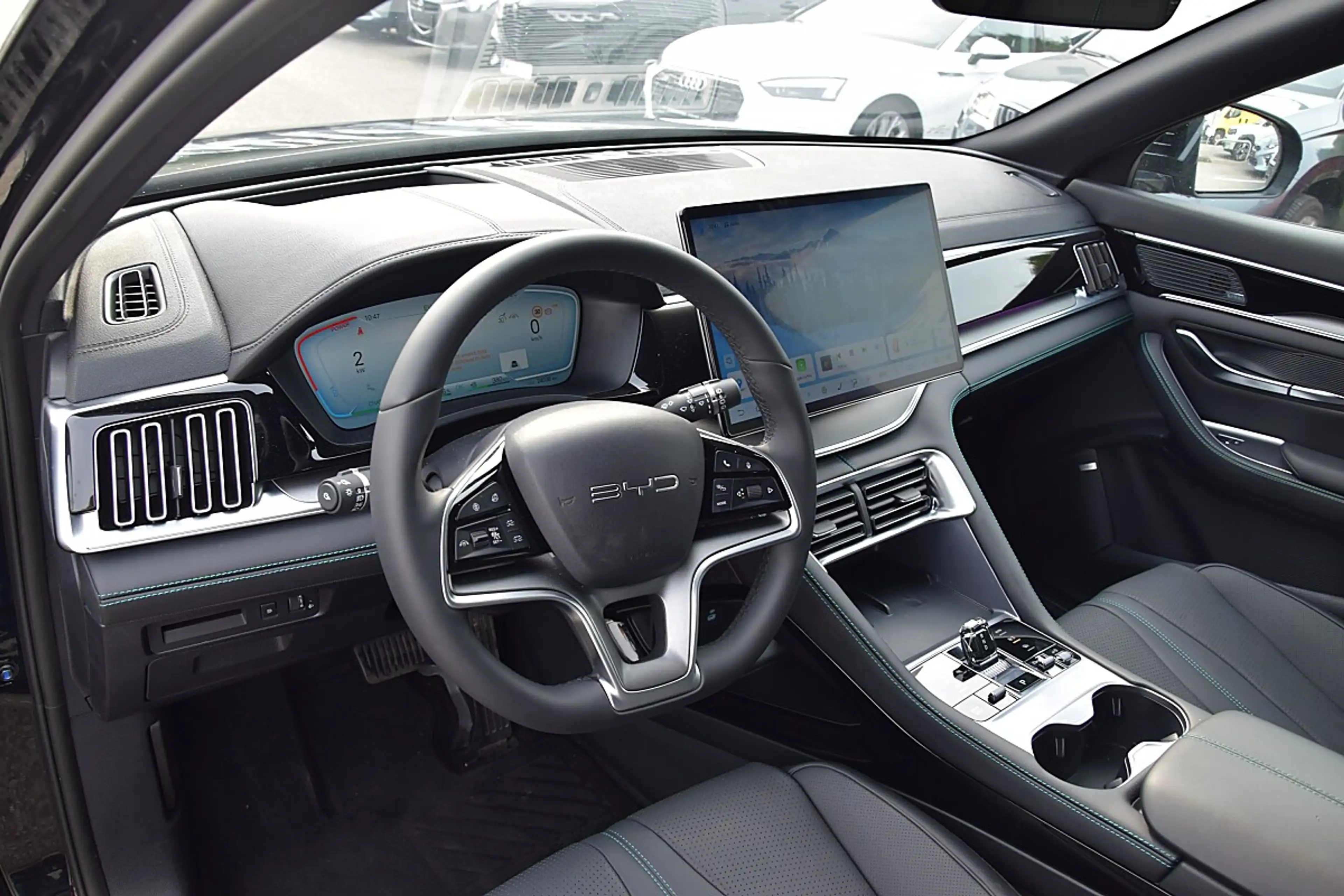 BYD Seal U DM-i PHEV 26,6kWh AWD Design Österreich Paket — photo 9