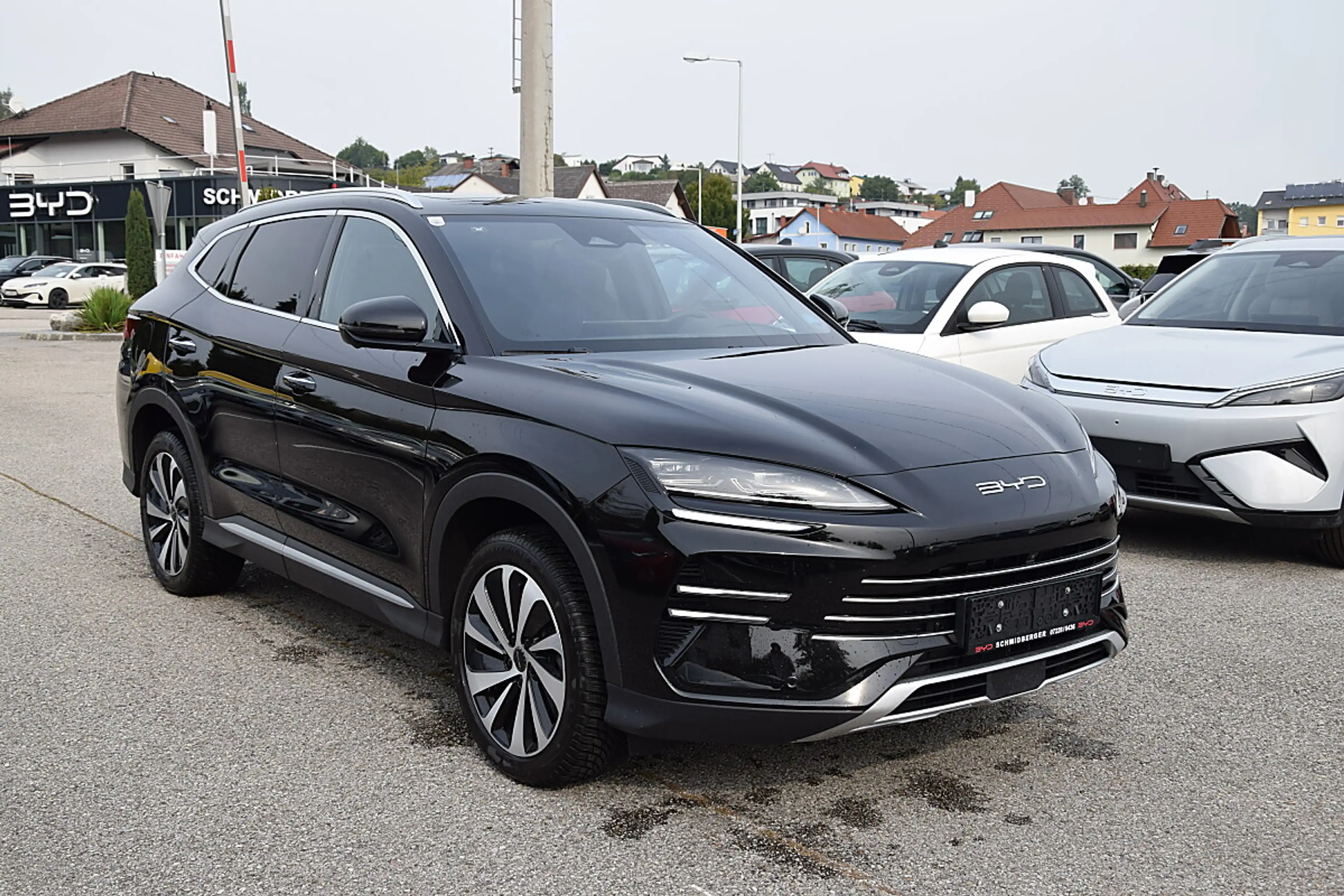 BYD Seal U DM-i PHEV 26,6kWh AWD Design Österreich Paket — photo 2