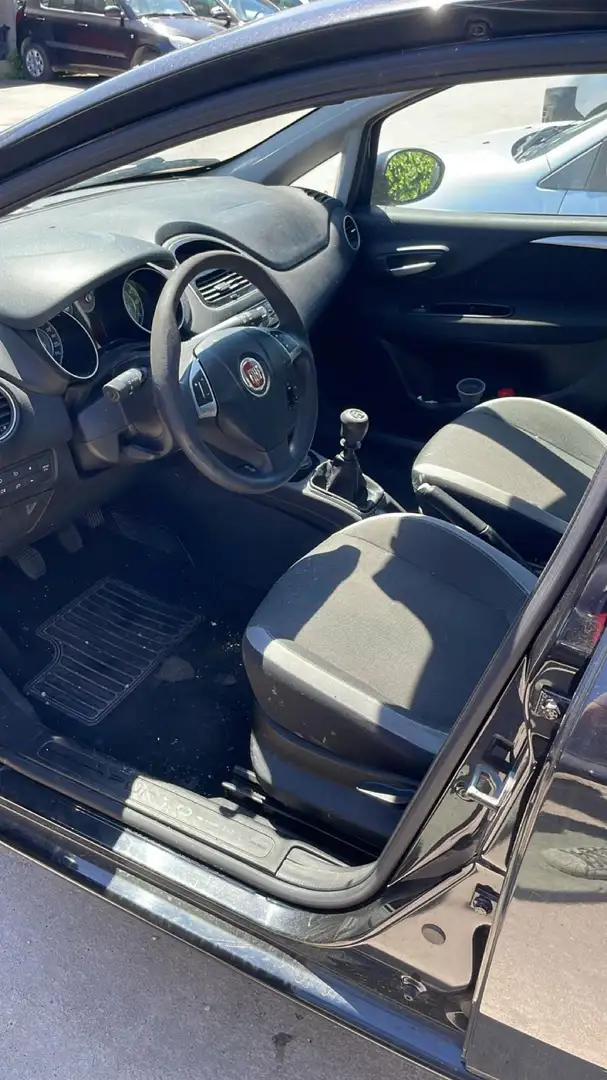 Fiat Punto Evo 5p 1.4 natural power Active 70cv Zwart - 2