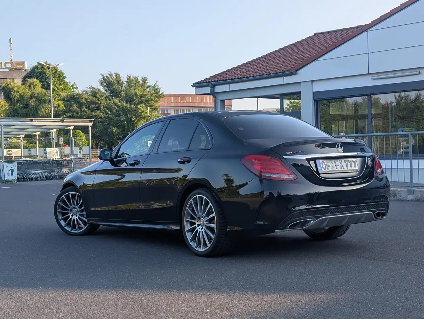 Mercedes-Benz C 450 AMG/C43 4Matic Pano Memory Černá - 2