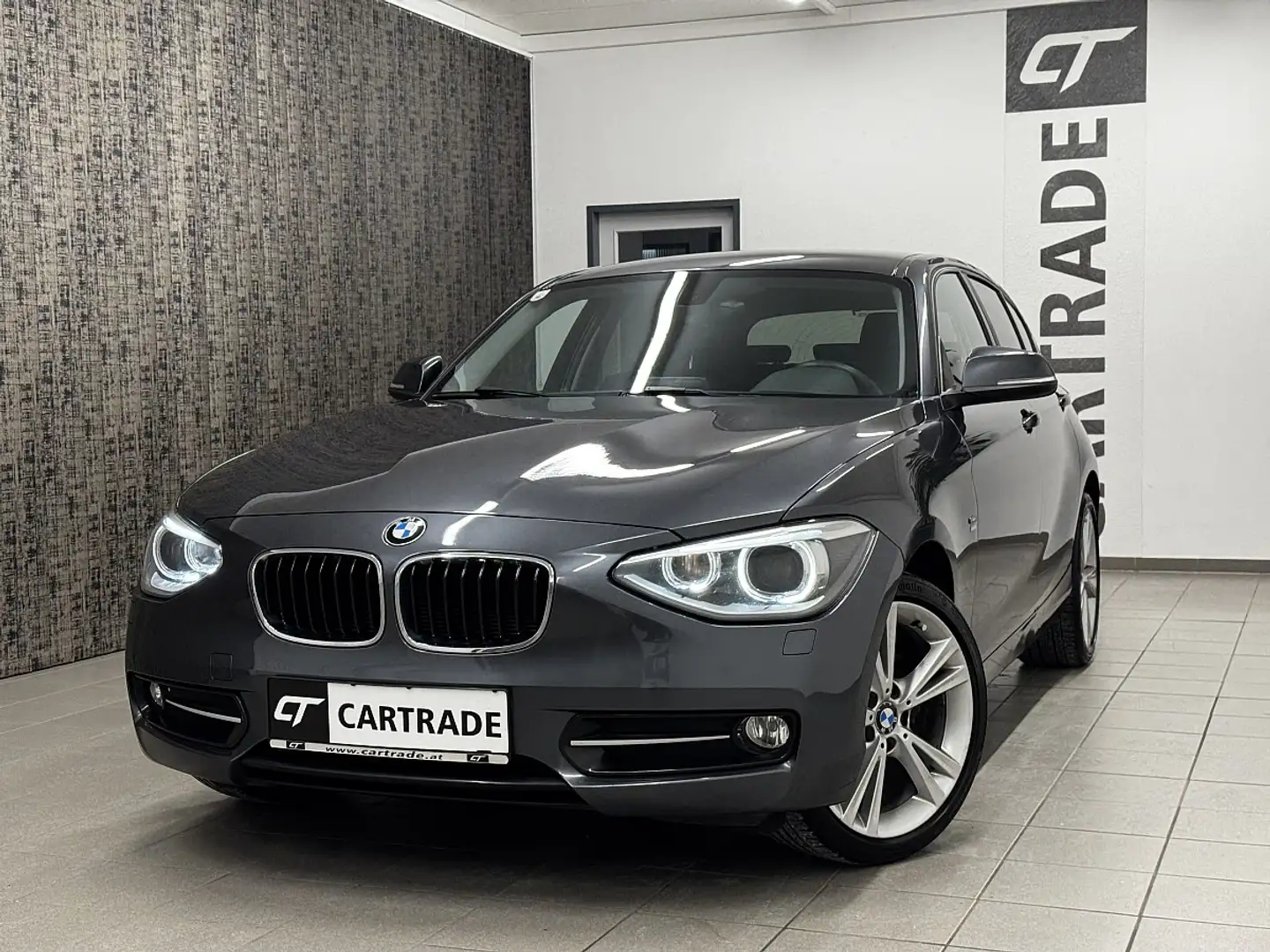 BMW 118 d Österreich-Paket /SPORT-LINE/ XENON/ STANDLÜF... Grau - 1