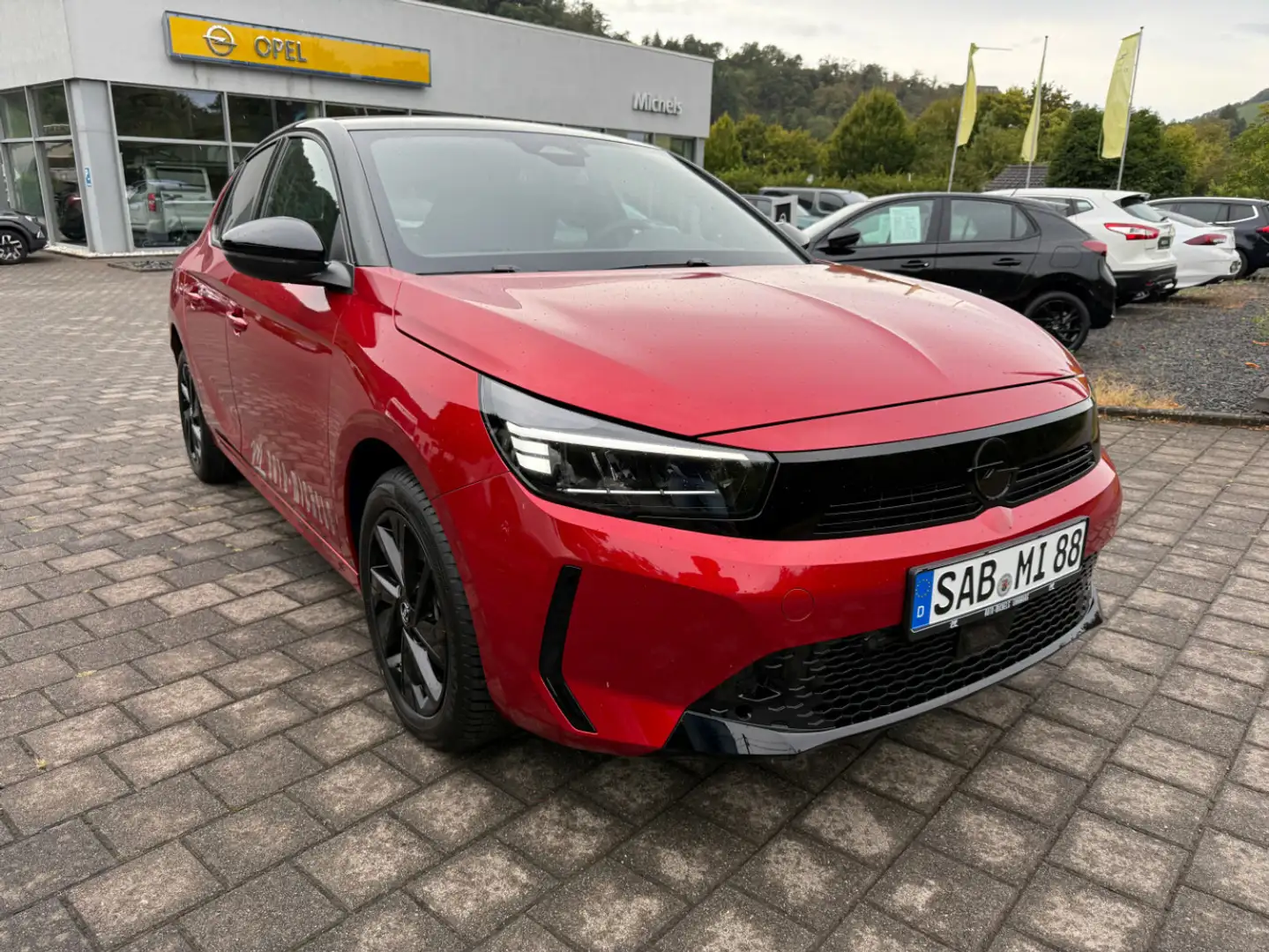 Opel Corsa YES 1.2 Turbo Rot - 1