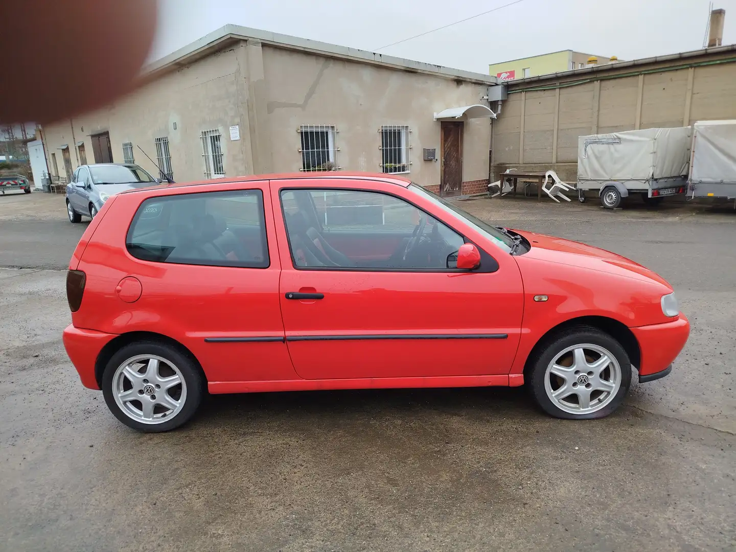 Volkswagen Polo diese Ausführung nicht mehr zu finden Red - 2
