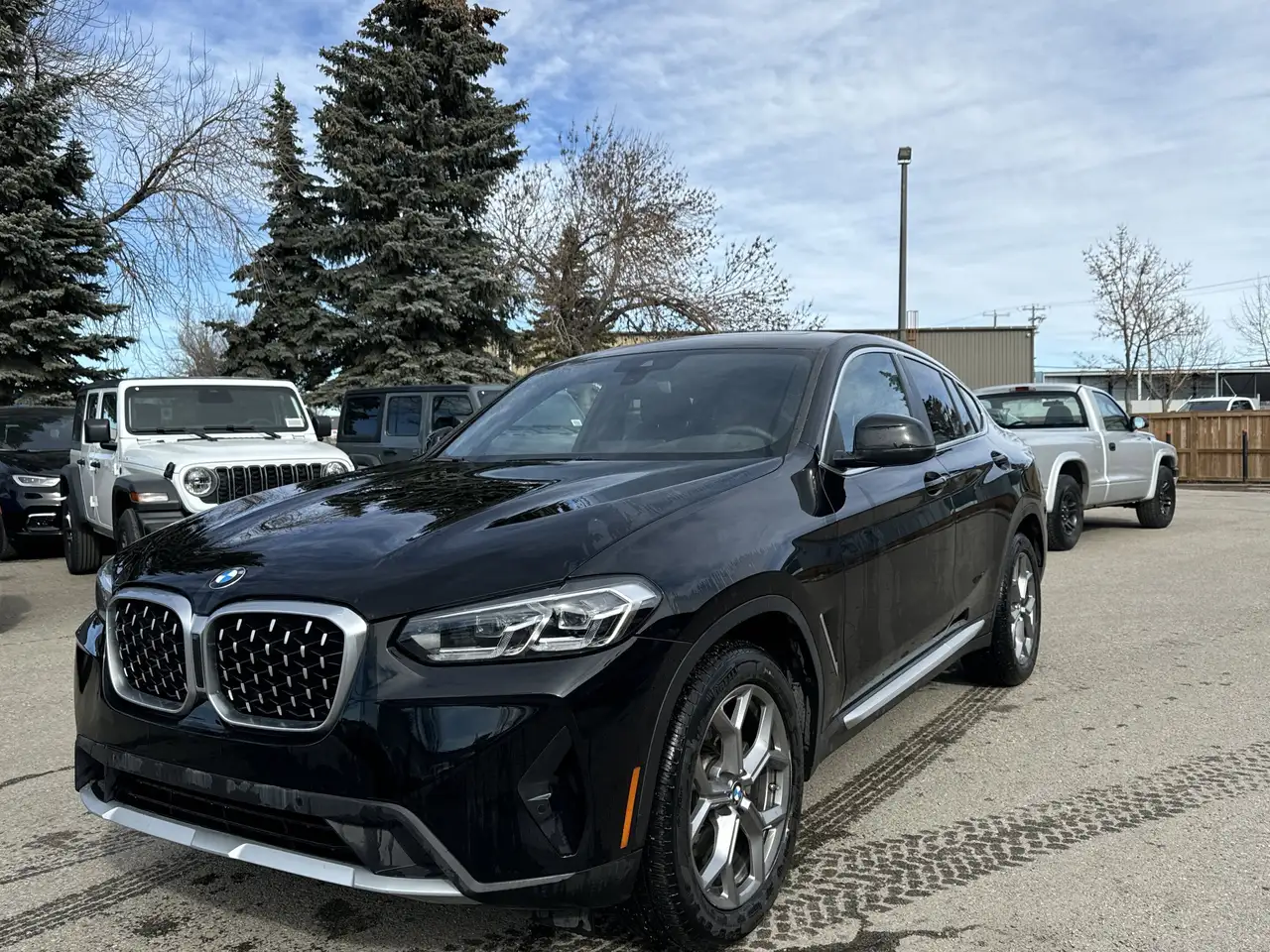 2025 BMW X4