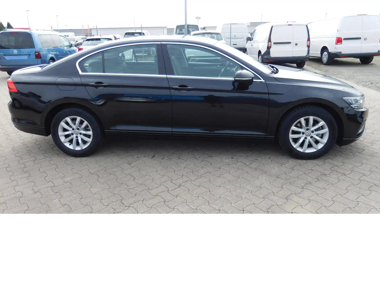 Volkswagen Passat 2.0 Bussiness BMT TDI DSG Navi Klima Schwarz - 2
