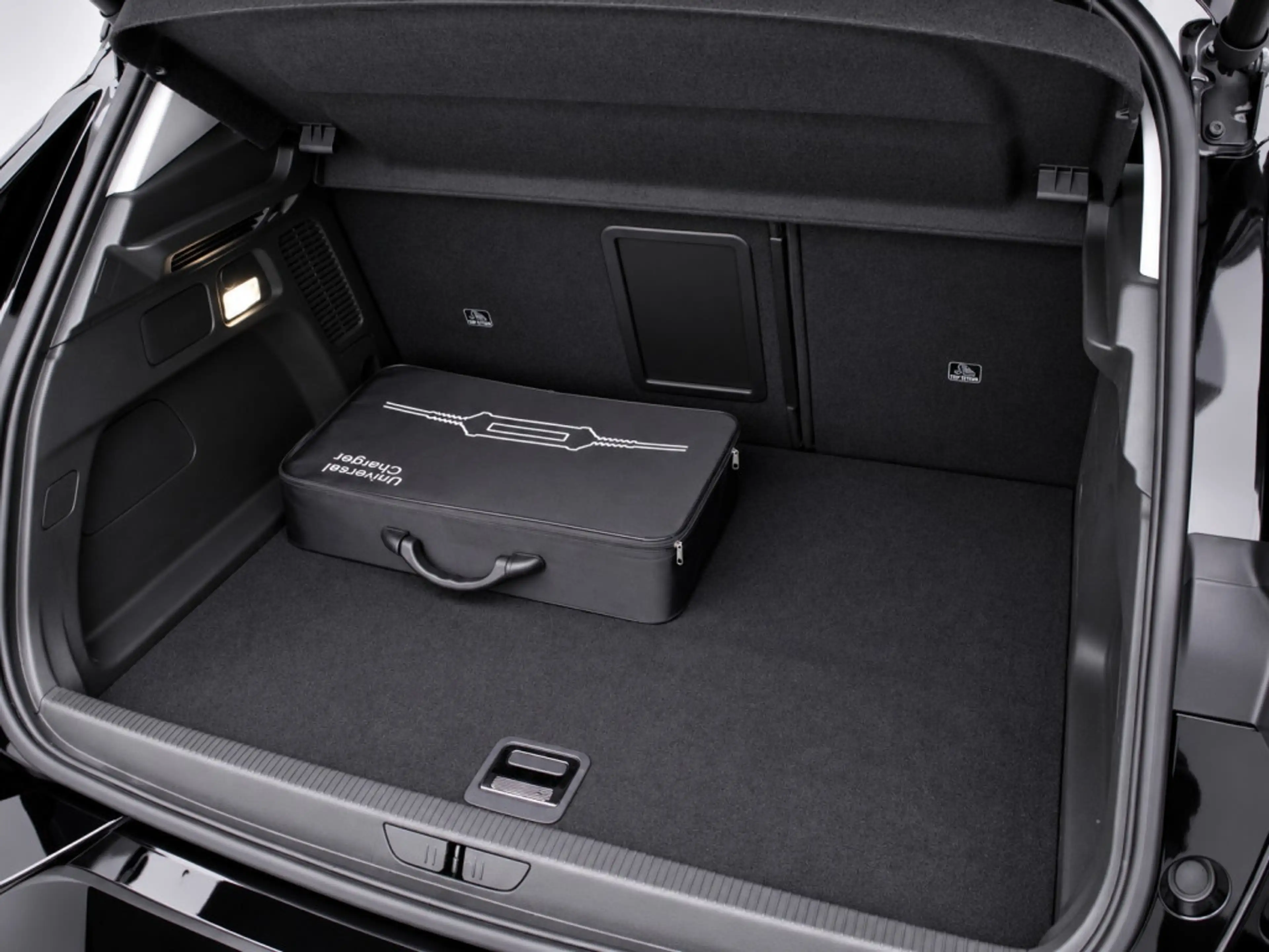 Opel Grandland 1.6 Turbo Plug-In Hybrid 4x4 GSe 300pk | Camera | — photo 12