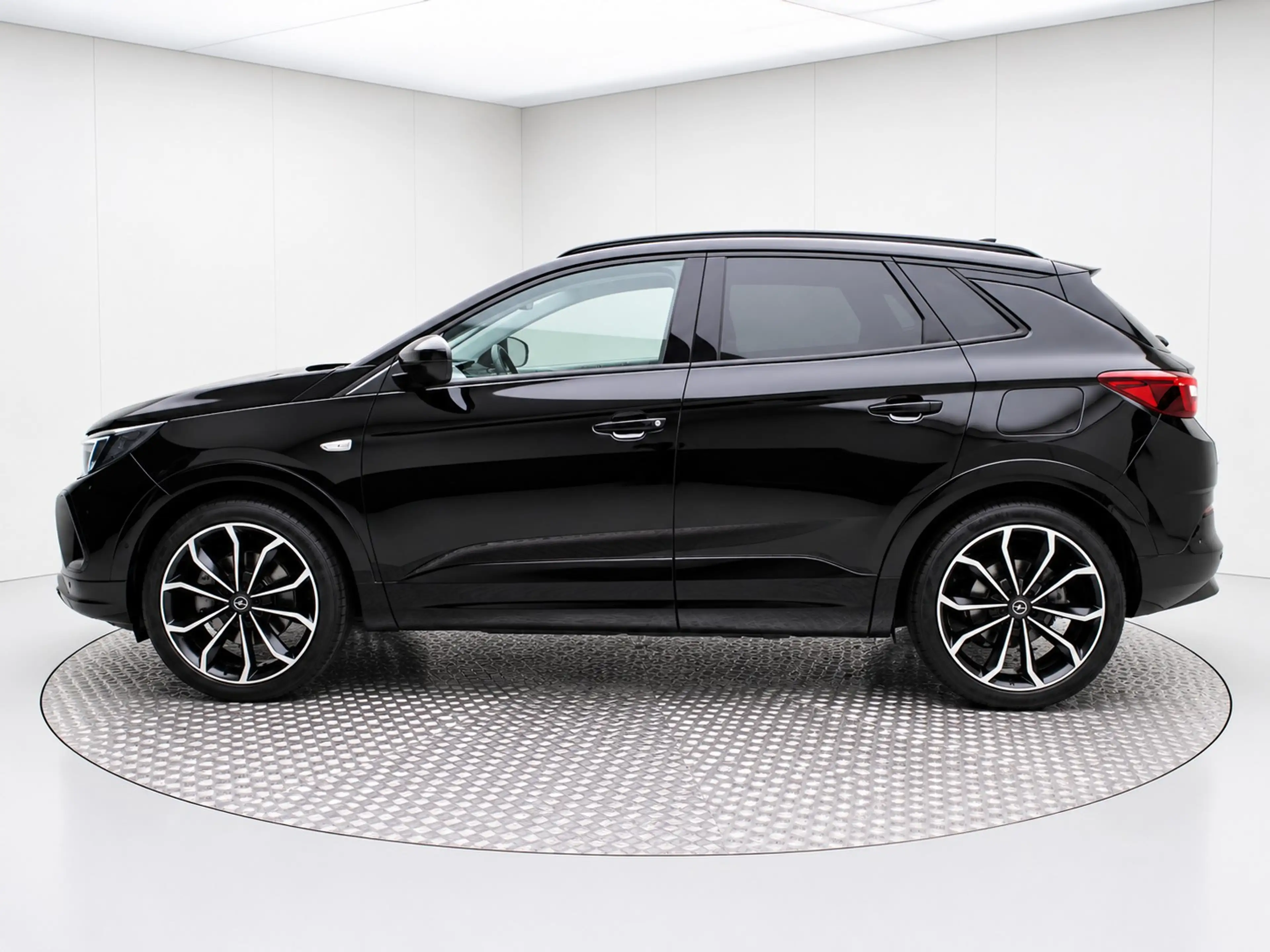 Opel Grandland 1.6 Turbo Plug-In Hybrid 4x4 GSe 300pk | Camera | — photo 3