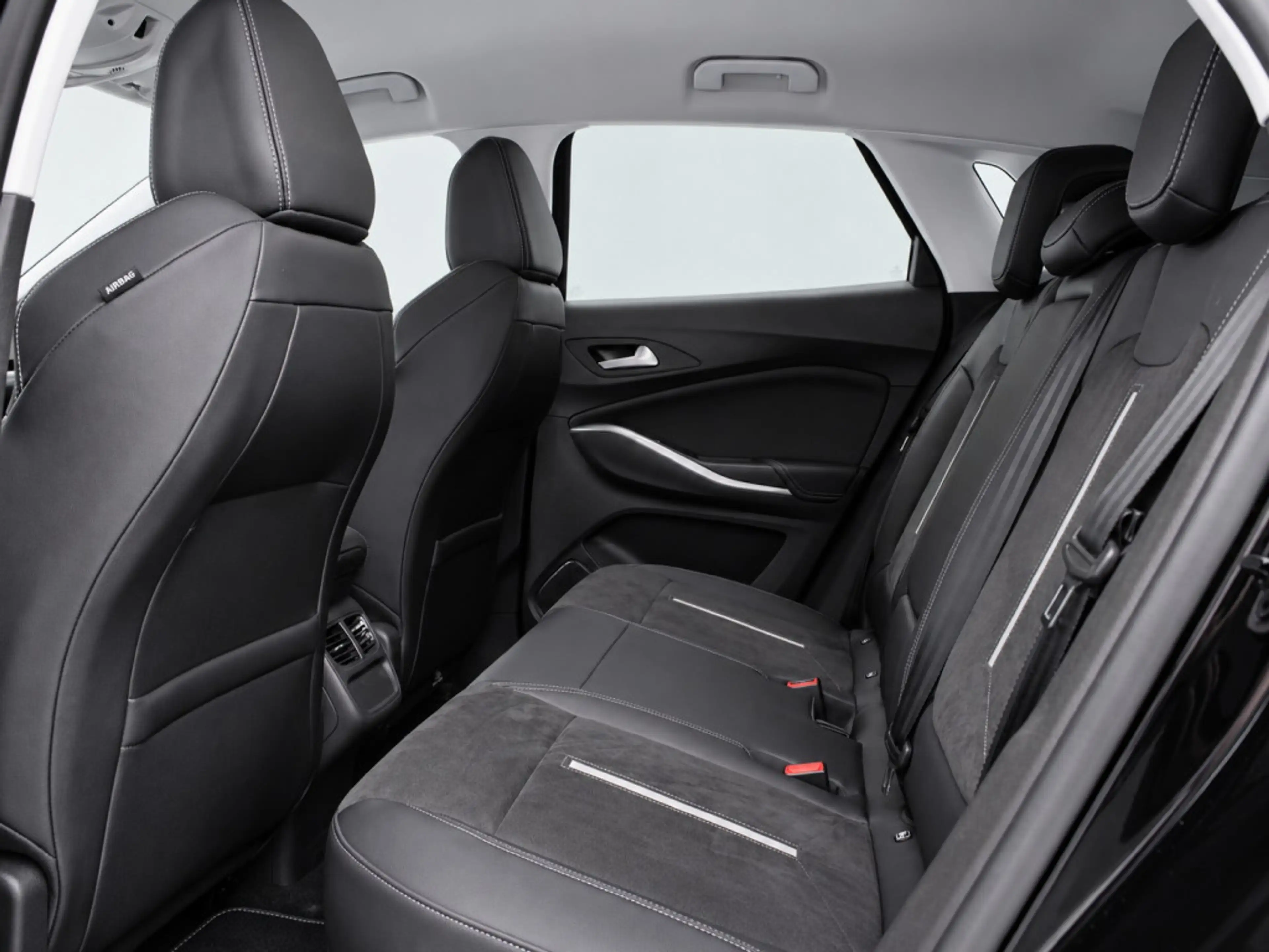 Opel Grandland 1.6 Turbo Plug-In Hybrid 4x4 GSe 300pk | Camera | — photo 11
