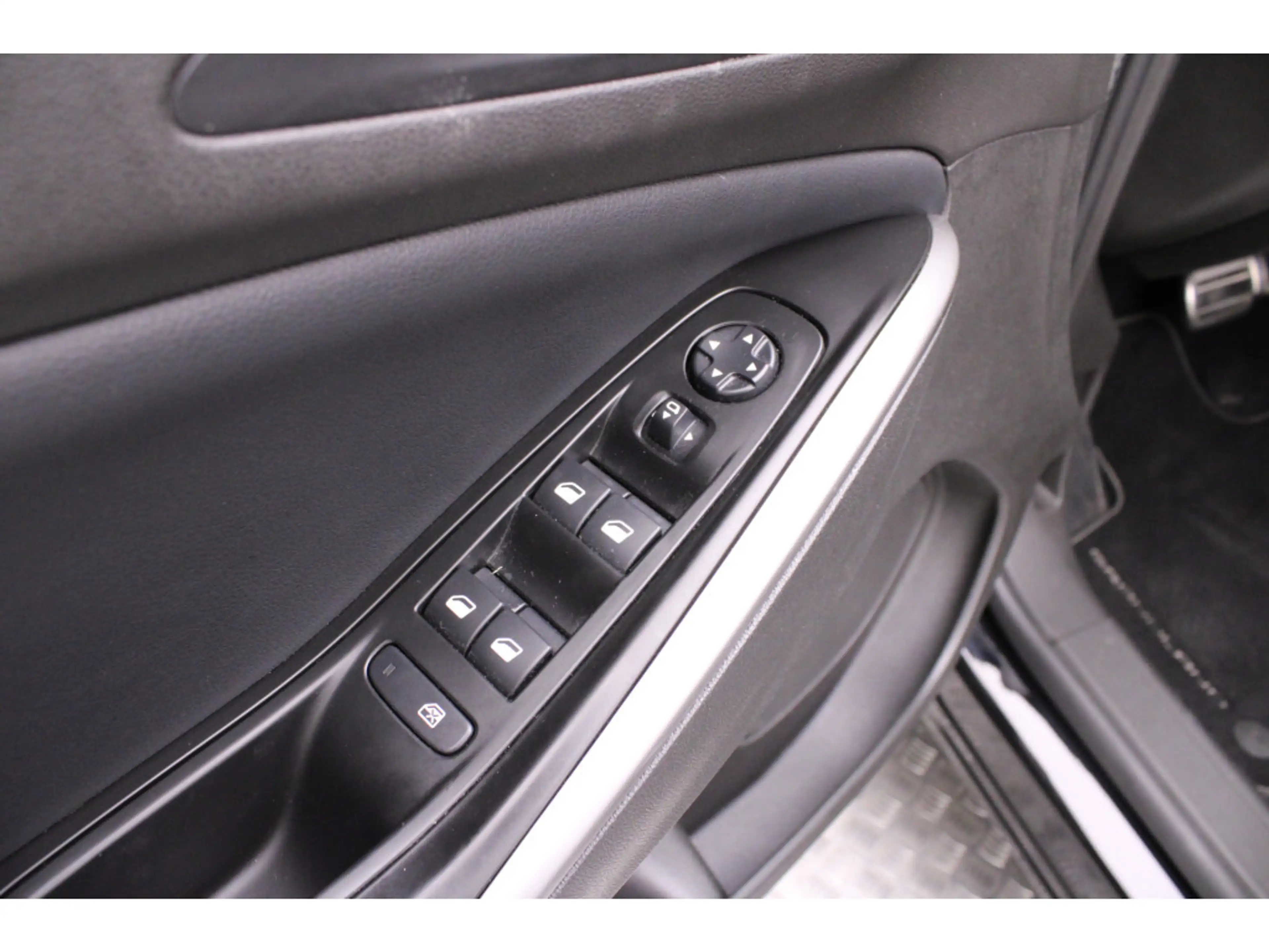 Opel Grandland 1.6 Turbo Plug-In Hybrid 4x4 GSe 300pk | Camera | — photo 18
