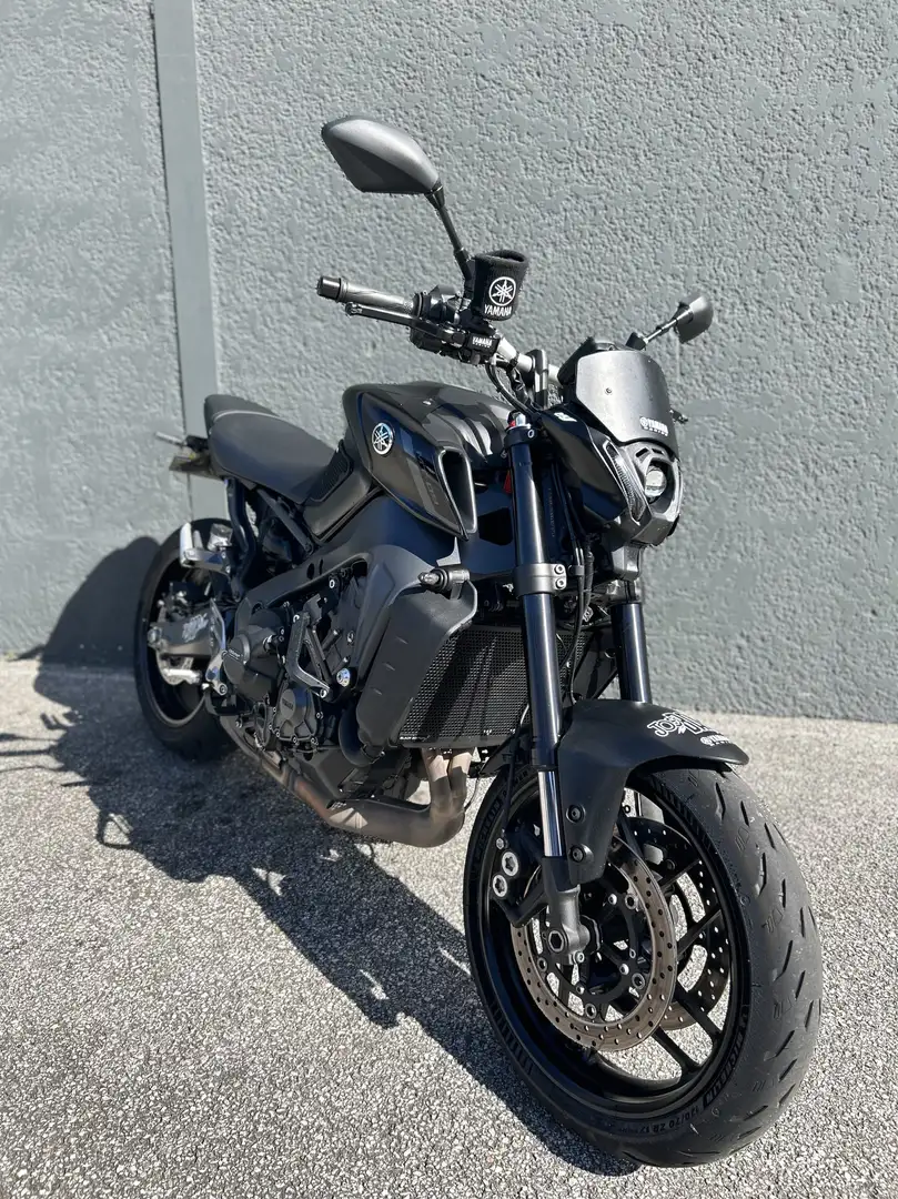 Yamaha MT-09 Nero - 1