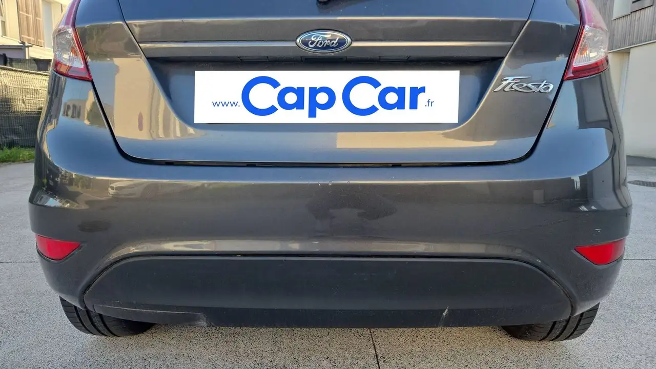 Ford Fiesta 5 portes — photo 21