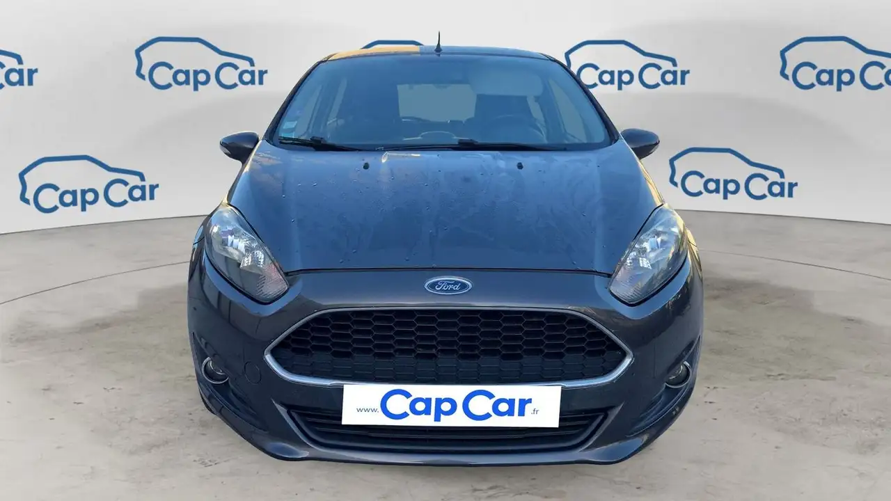 Ford Fiesta 5 portes — photo 5