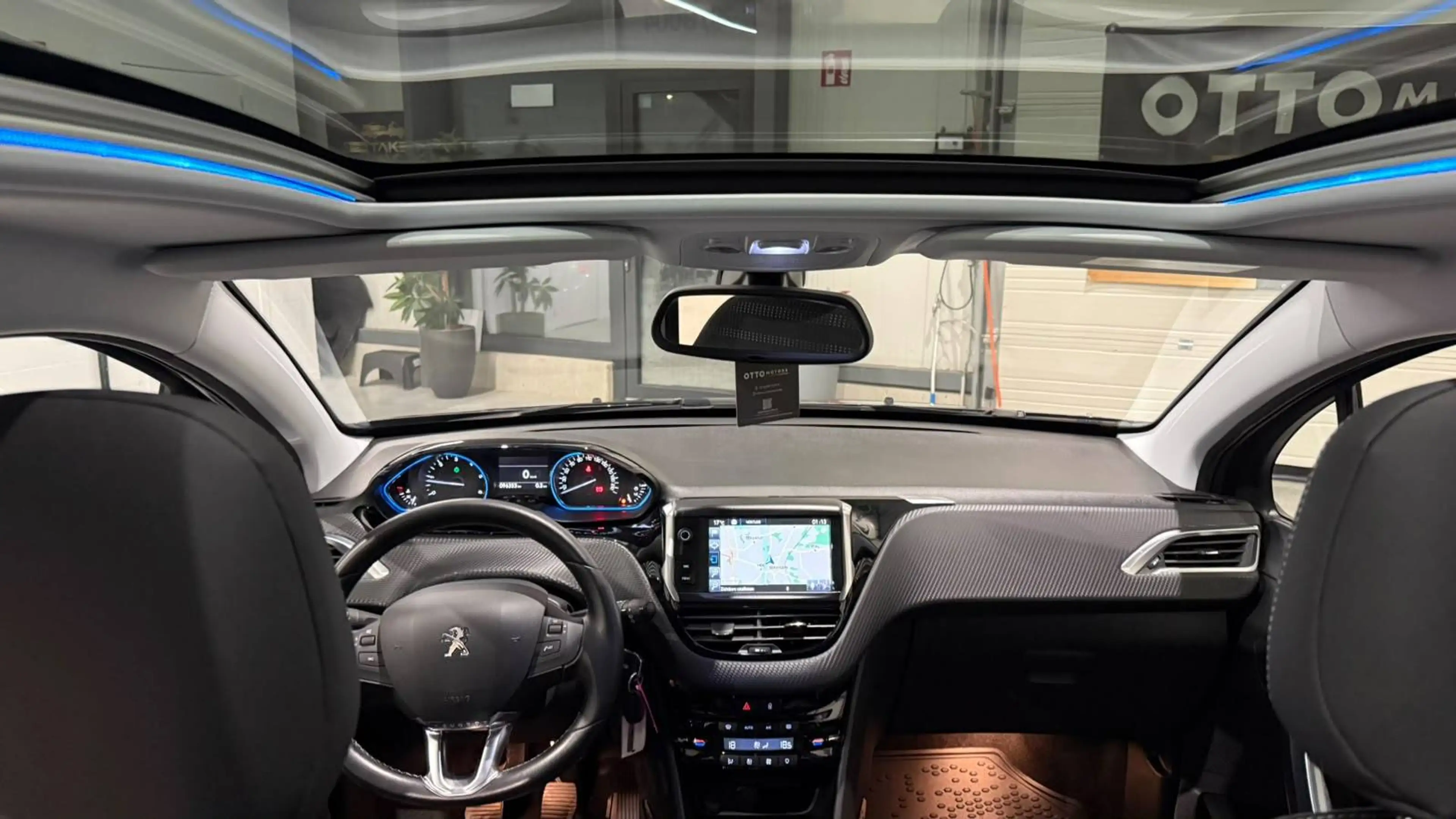 Peugeot 2008 2008 1.6 BlueHDi Allure | Panorama | 1. Eigenaar | Dealeronderhouden | Garantie 1J — photo 20