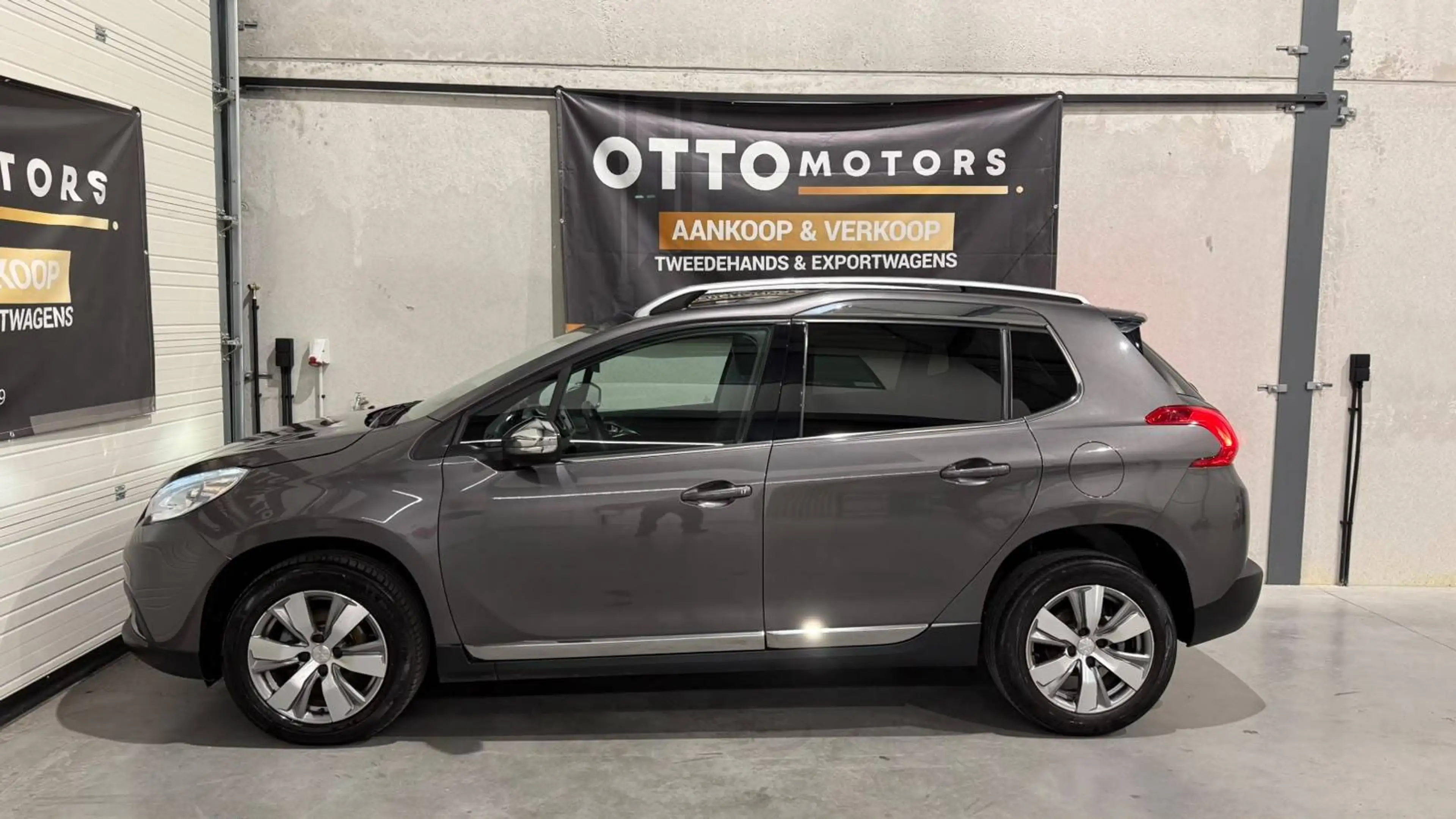 Peugeot 2008 2008 1.6 BlueHDi Allure | Panorama | 1. Eigenaar | Dealeronderhouden | Garantie 1J — photo 12