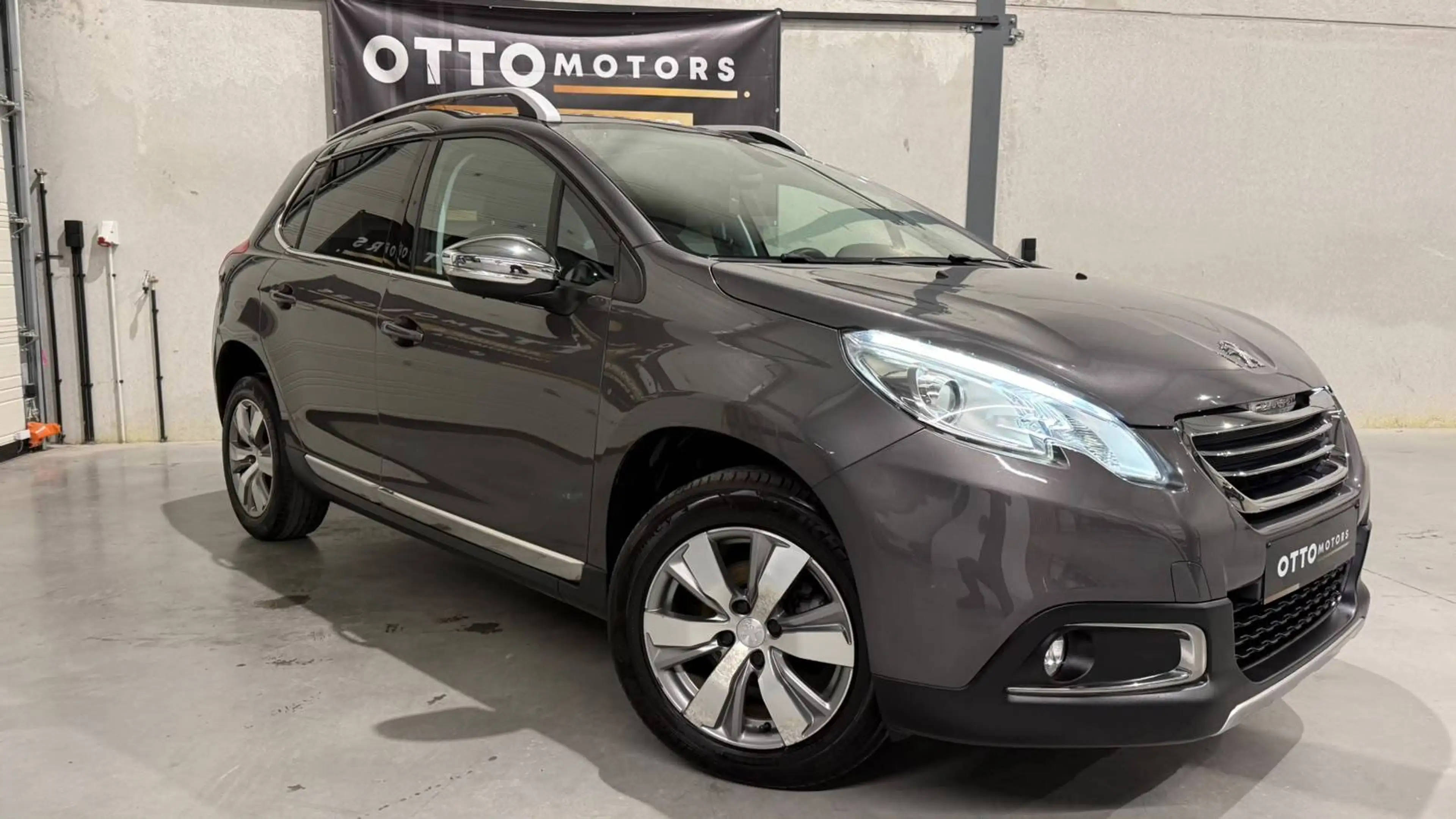 Peugeot 2008 2008 1.6 BlueHDi Allure | Panorama | 1. Eigenaar | Dealeronderhouden | Garantie 1J — photo 5