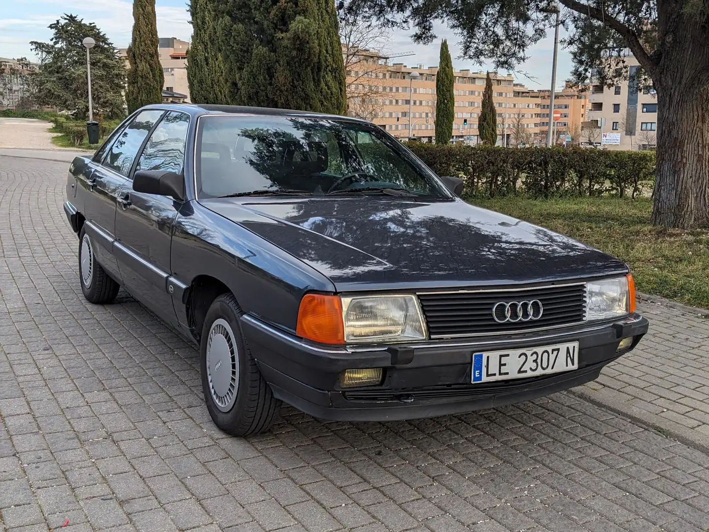 Audi 100 2.2 CD A.A. Blauw - 1