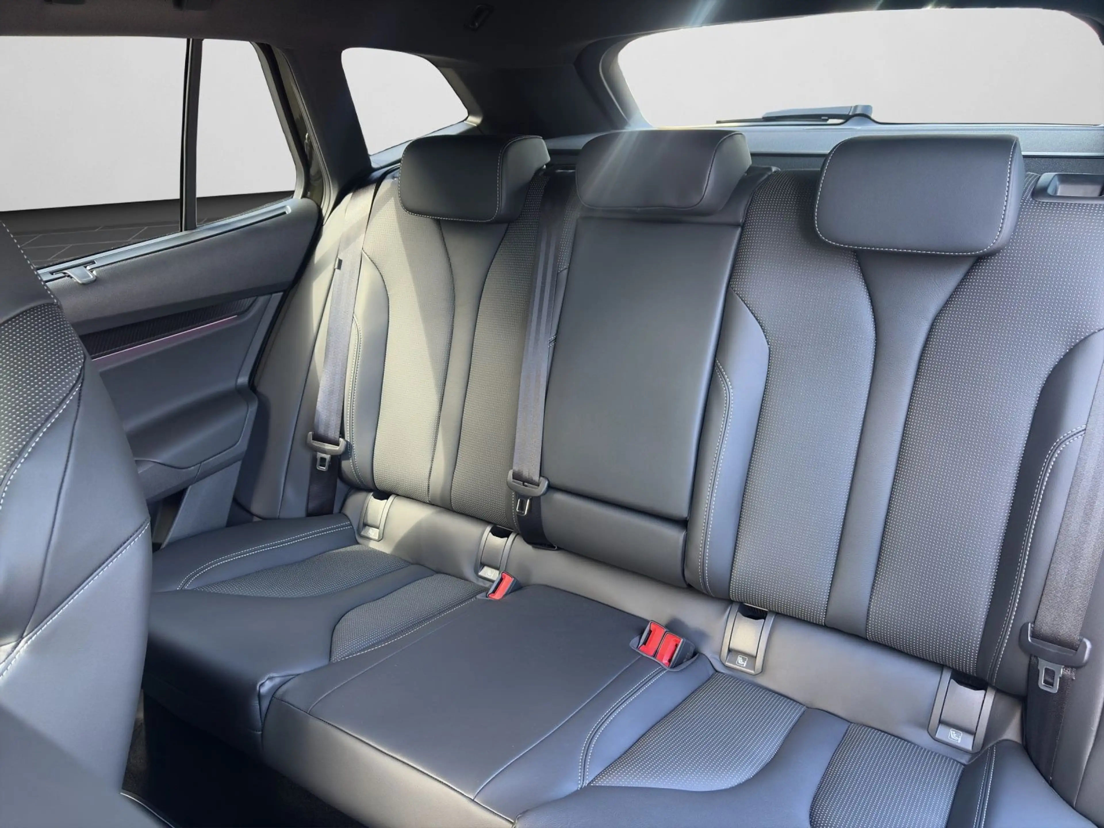Skoda Enyaq RS 82kWh 4x4 — photo 14