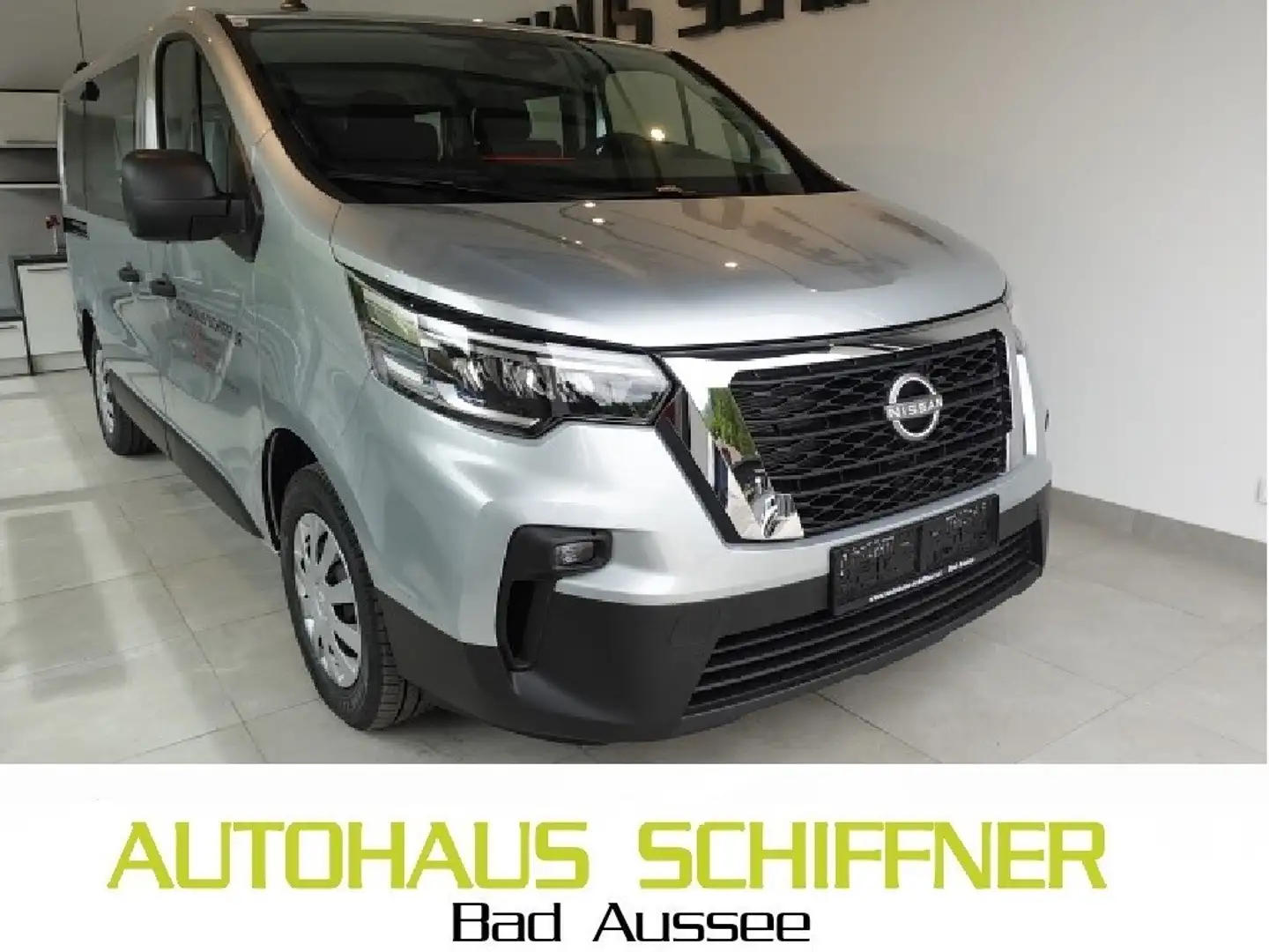 Nissan Primastar Kombi L1H1 dCi 150 9stz Acenta Silber - 1